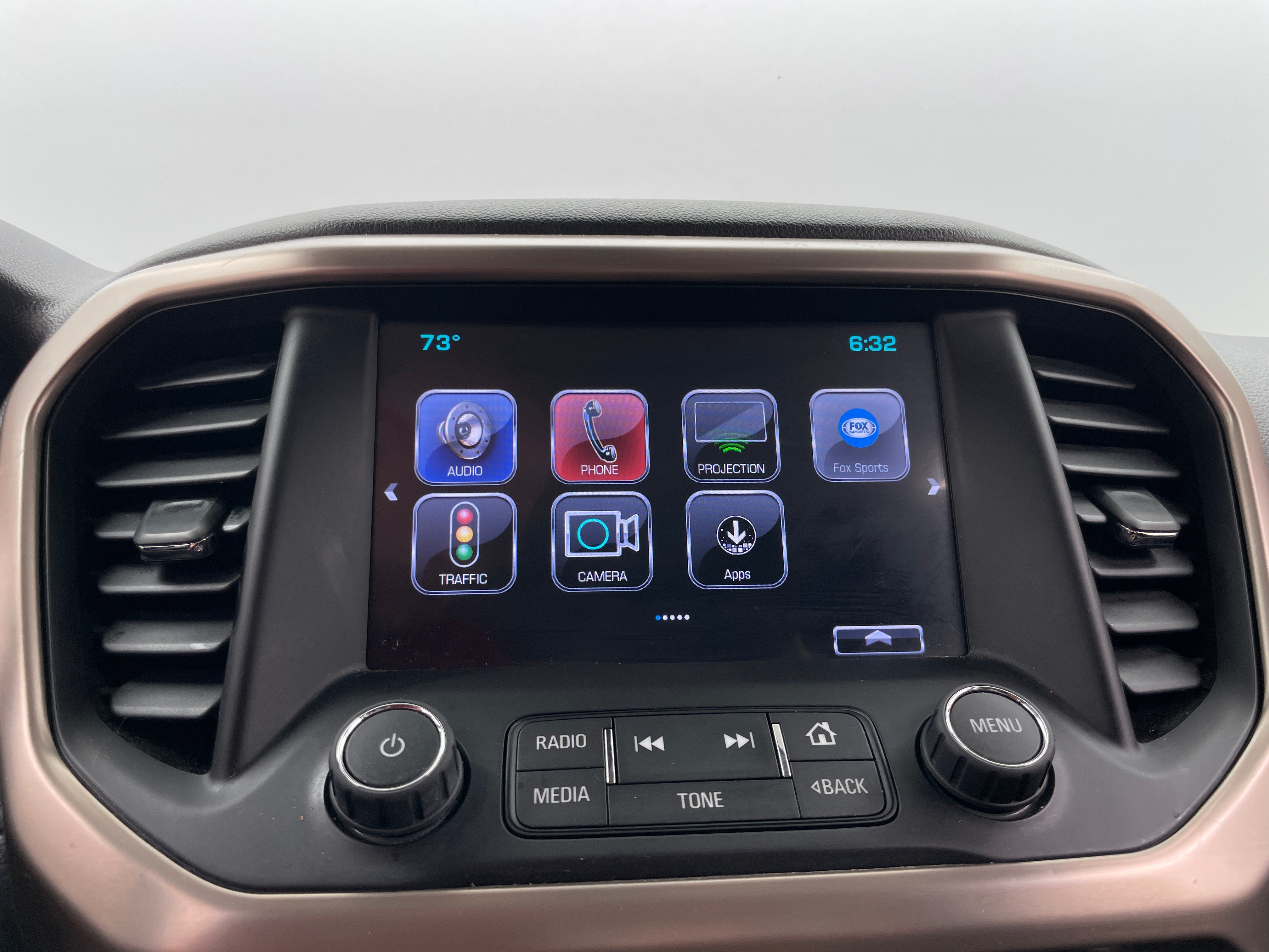 2017 GMC Acadia Denali 3