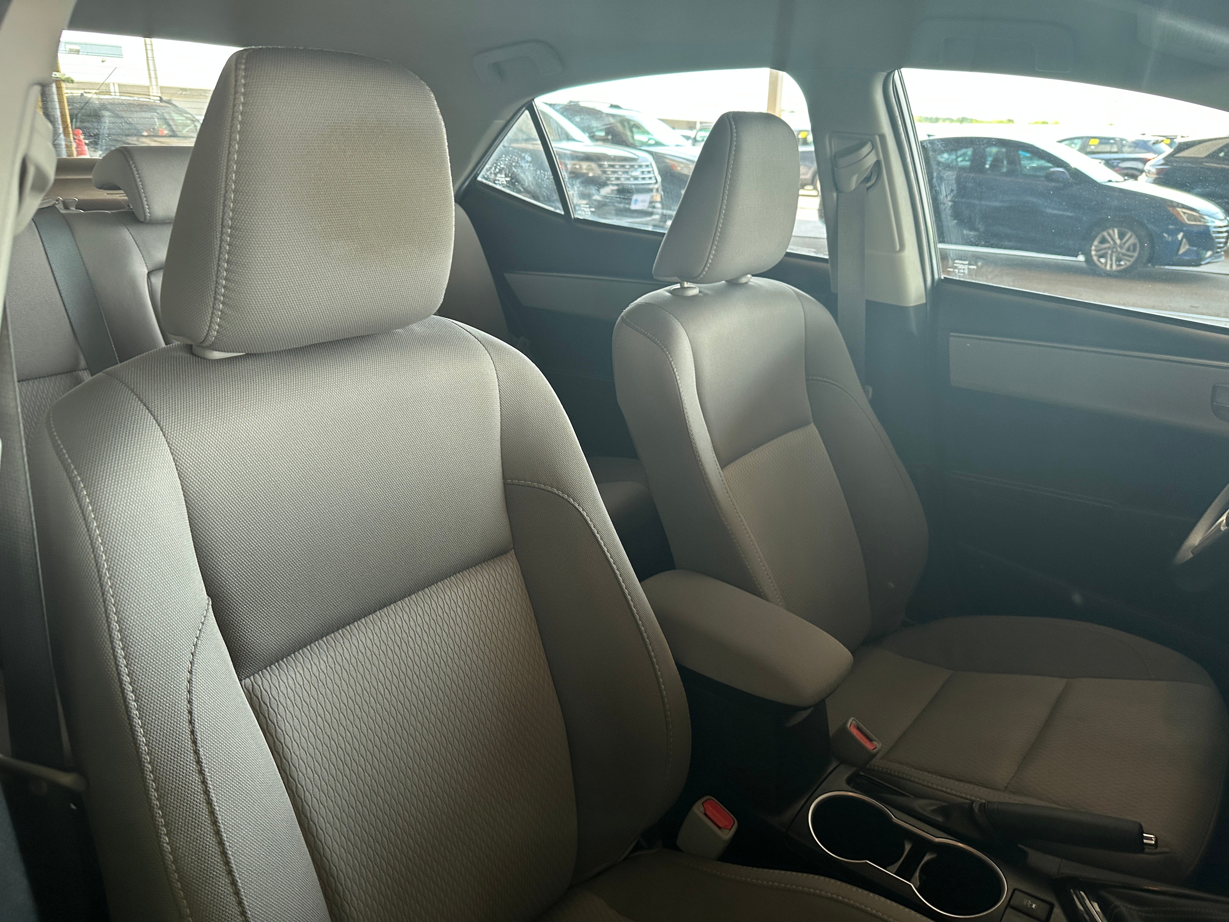2015 Toyota Corolla LE 2