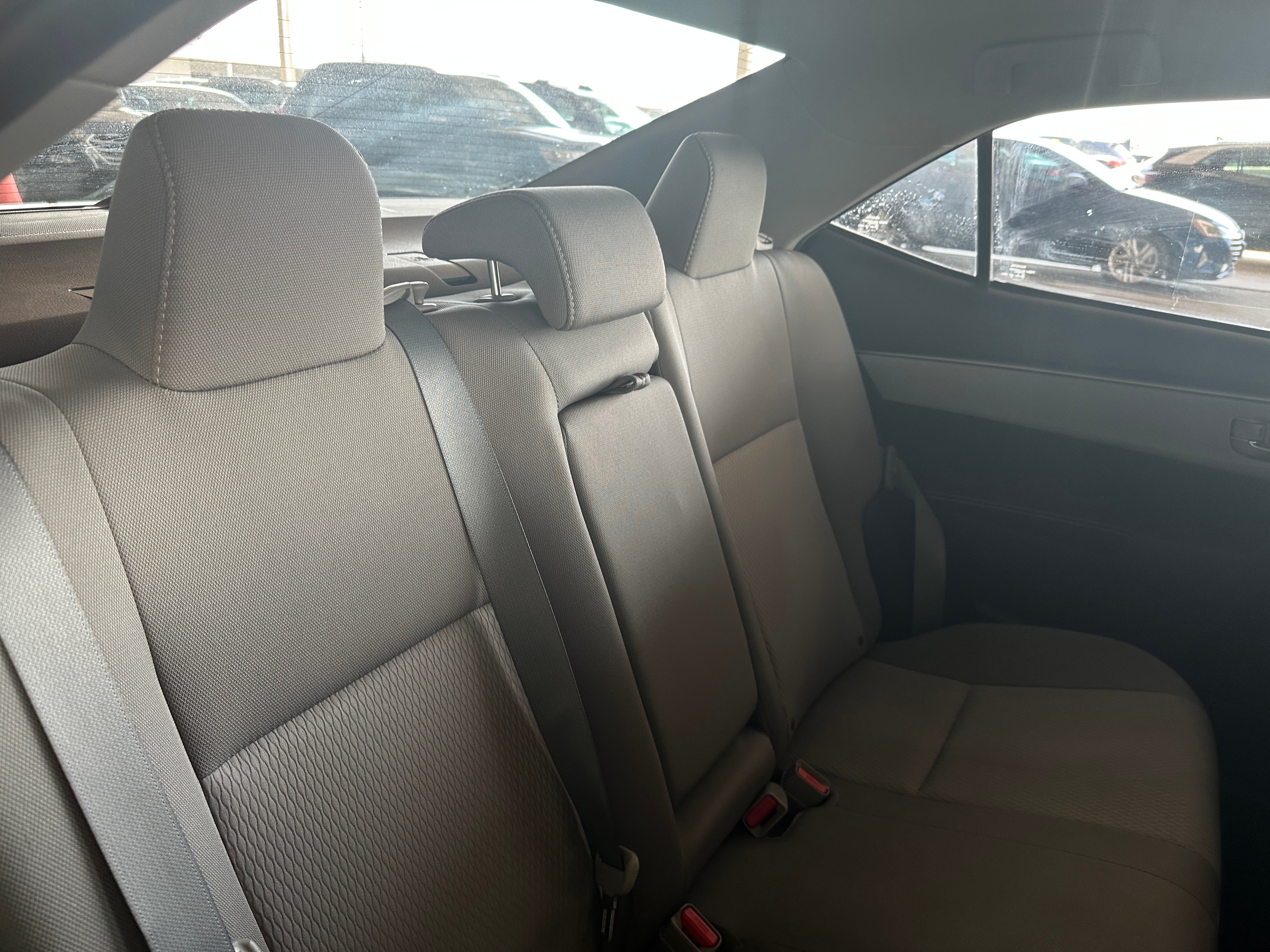 2015 Toyota Corolla LE 6