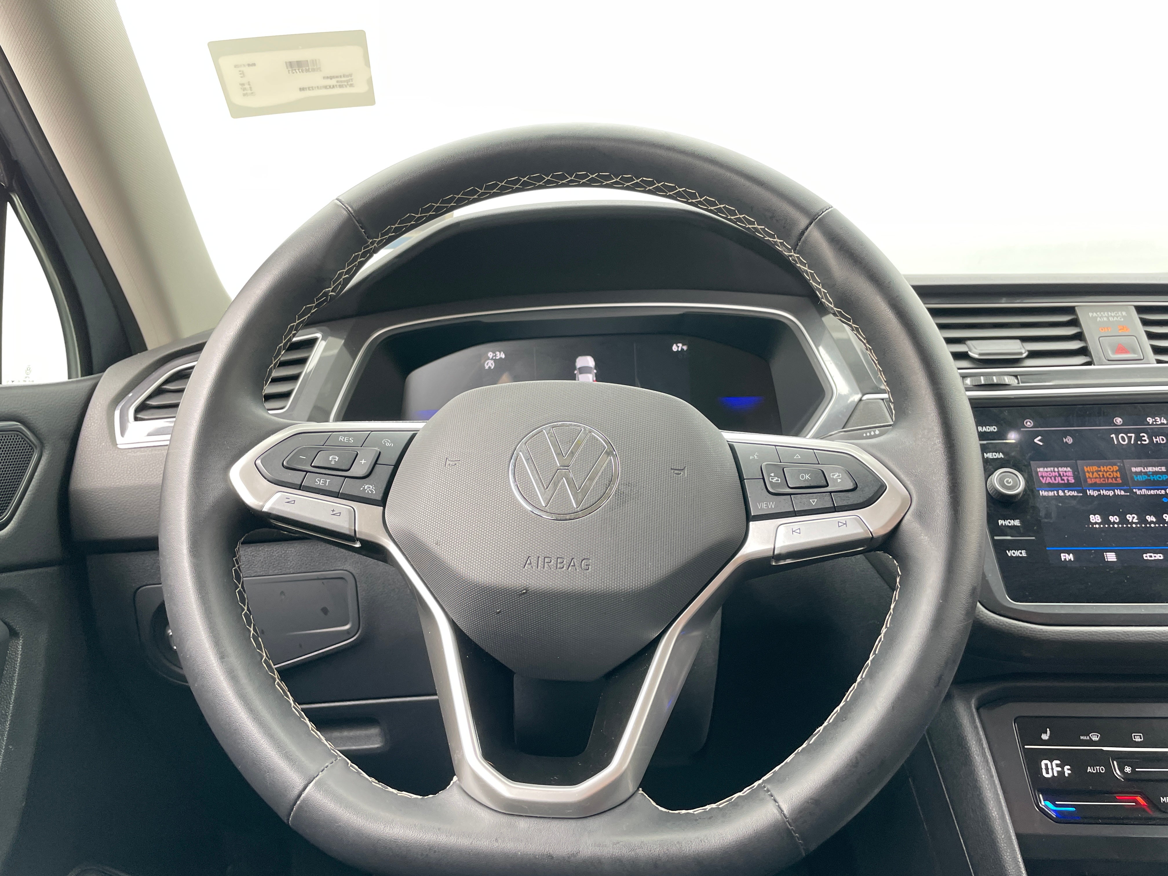 2024 Volkswagen Tiguan SE 4