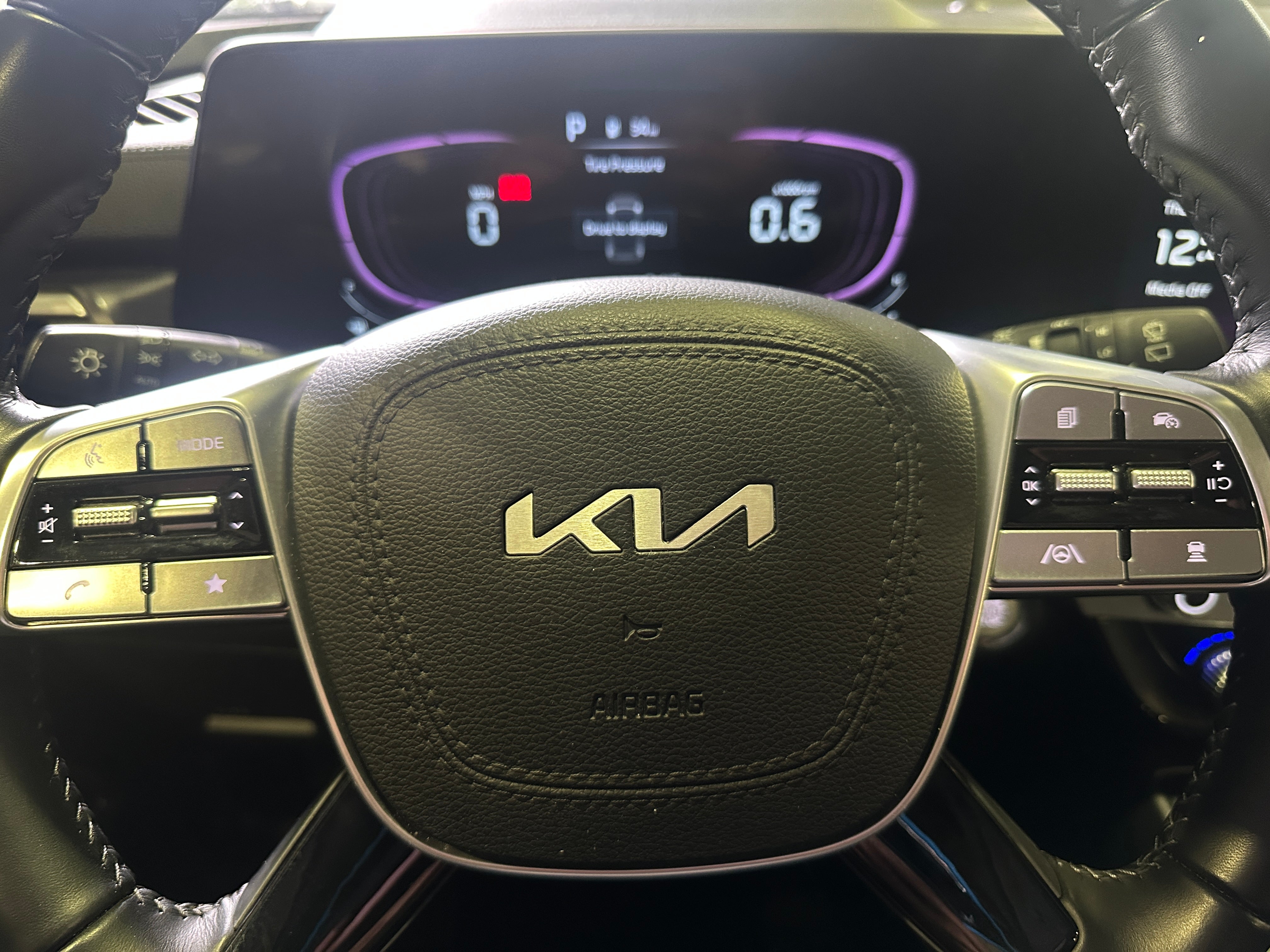 2023 Kia Telluride S 4