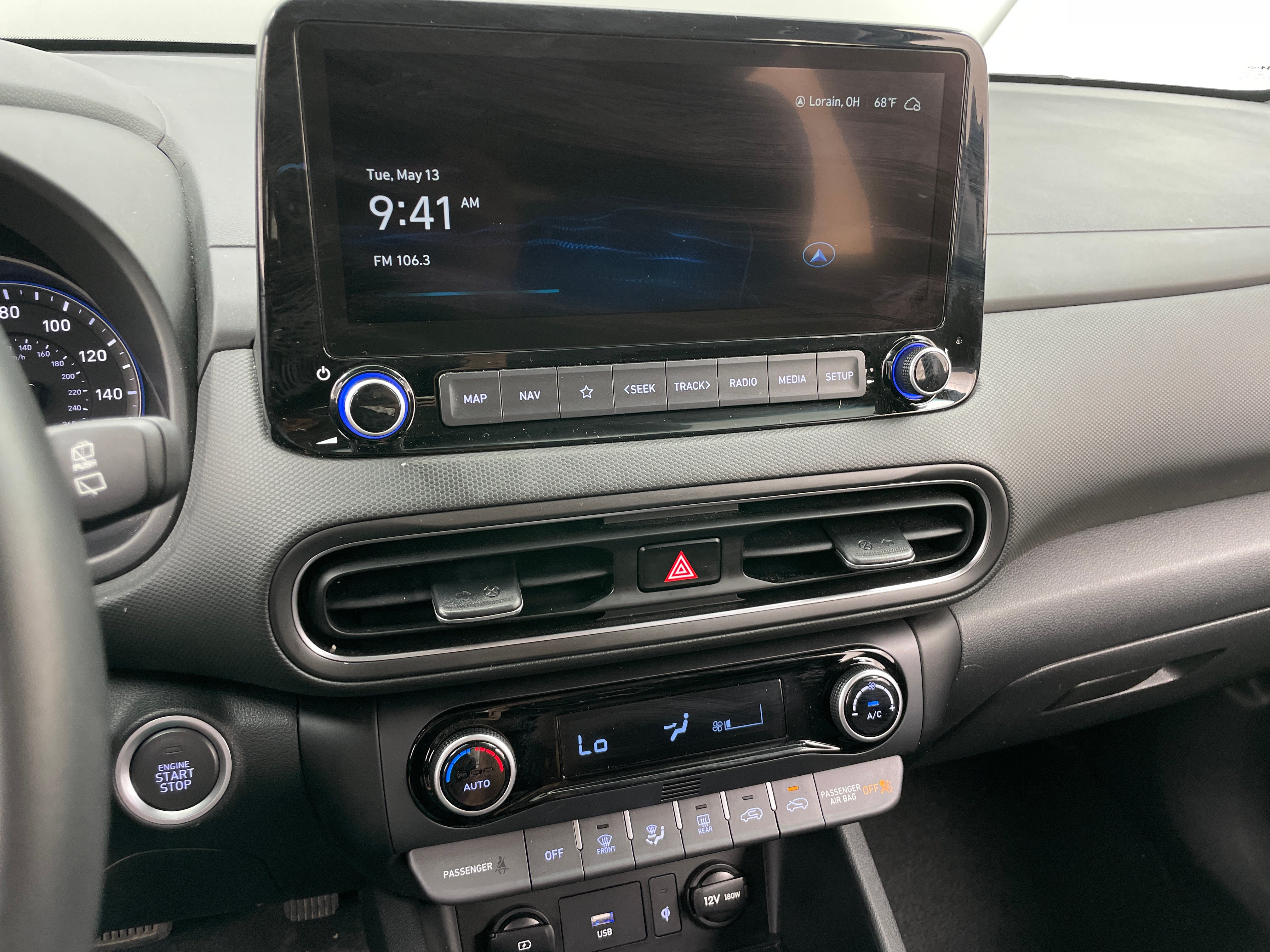 2023 Hyundai Kona SEL 4