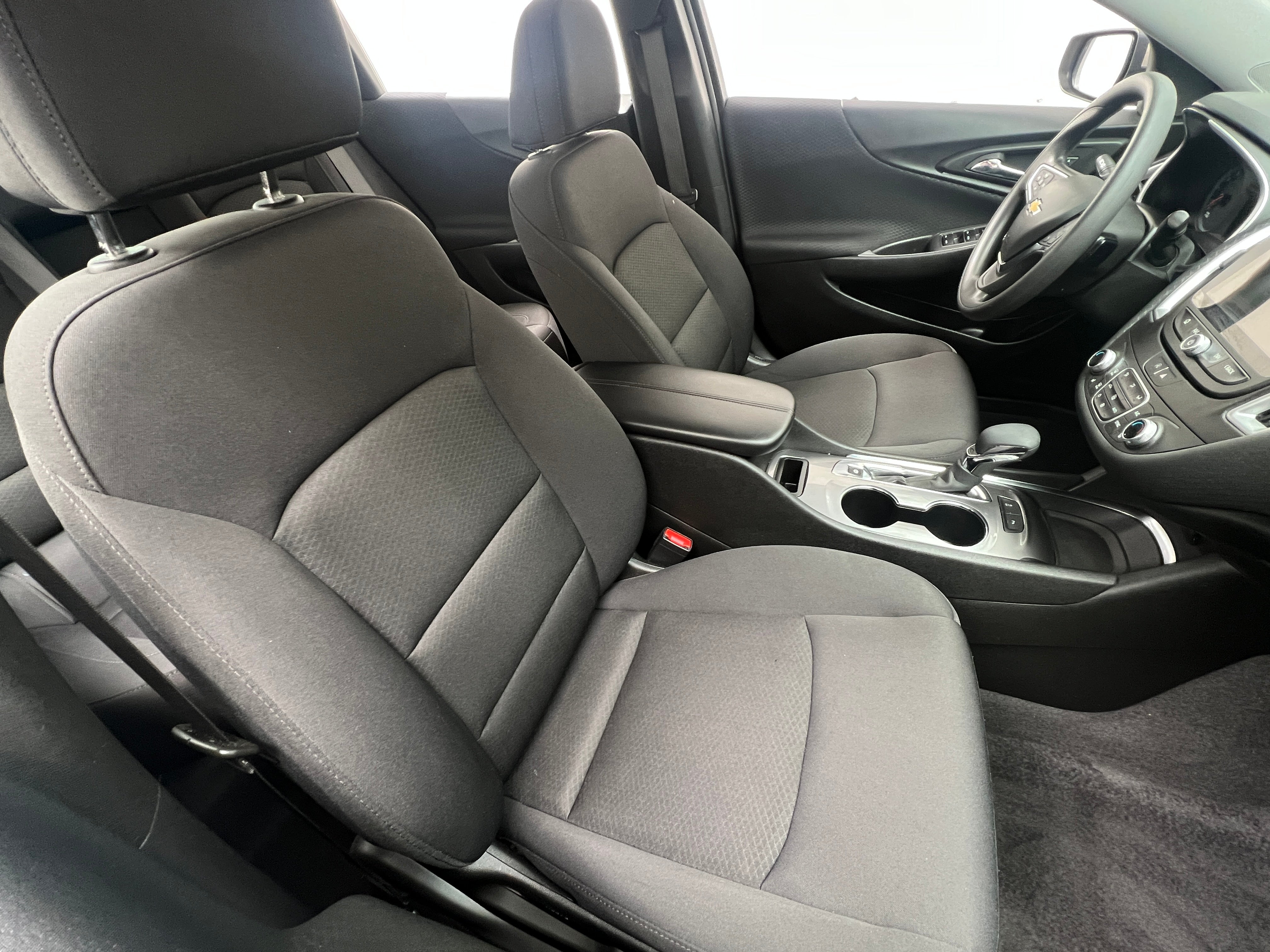 2024 Chevrolet Malibu LT 2