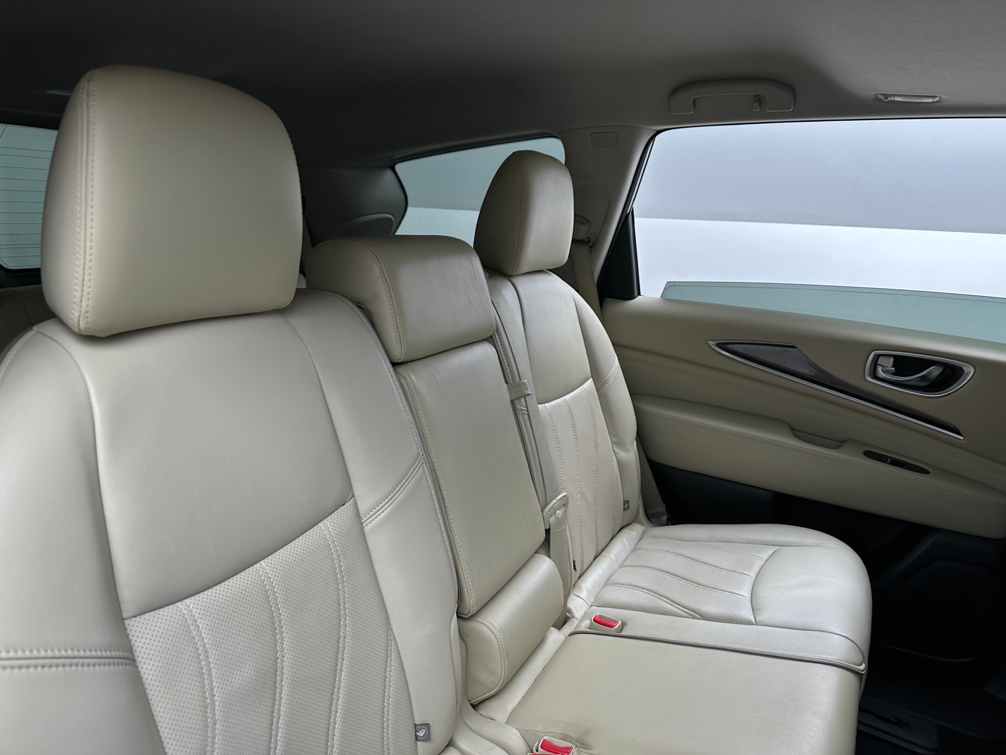2017 INFINITI QX60  5