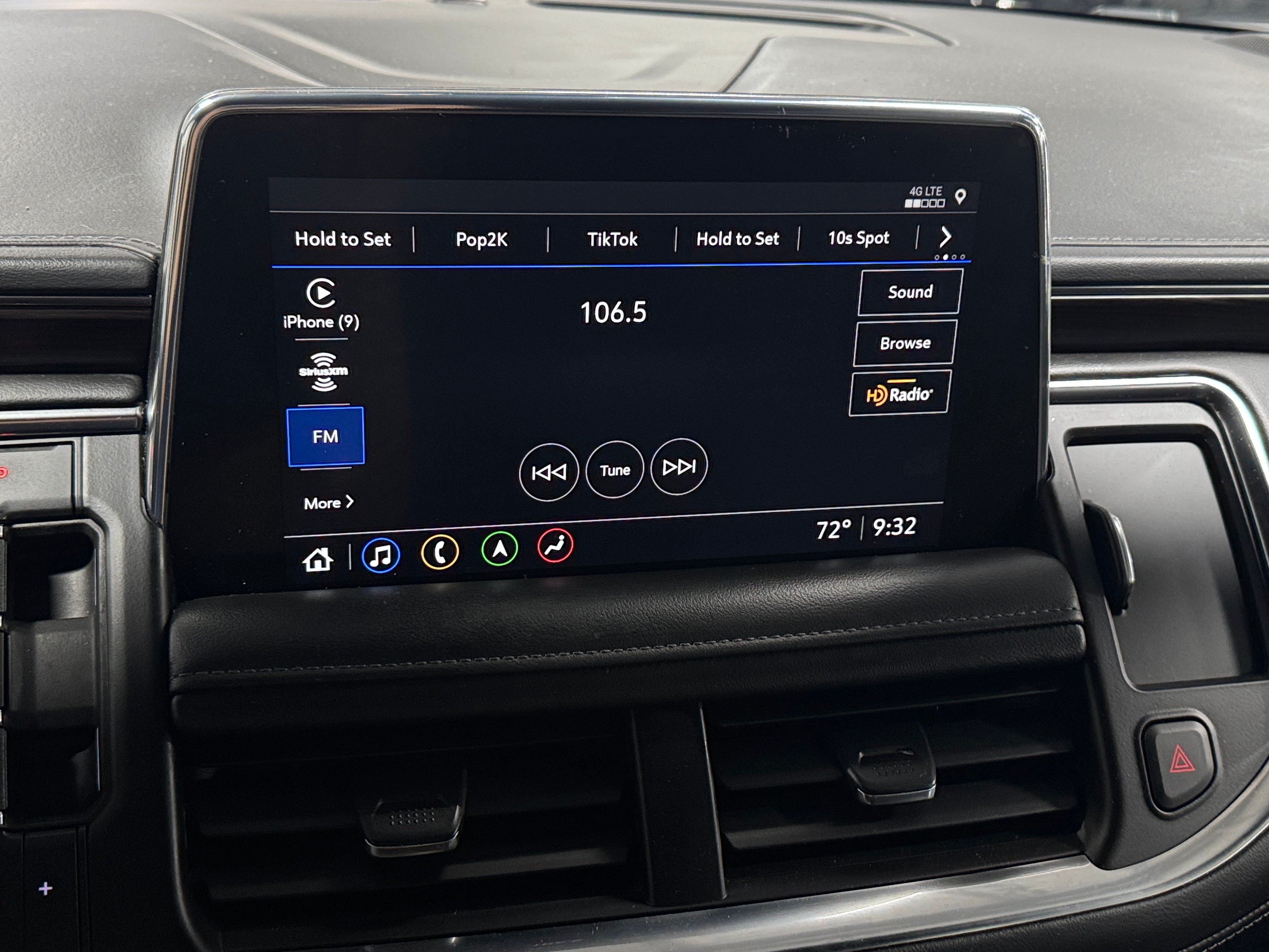 2021 Chevrolet Suburban Z71 3