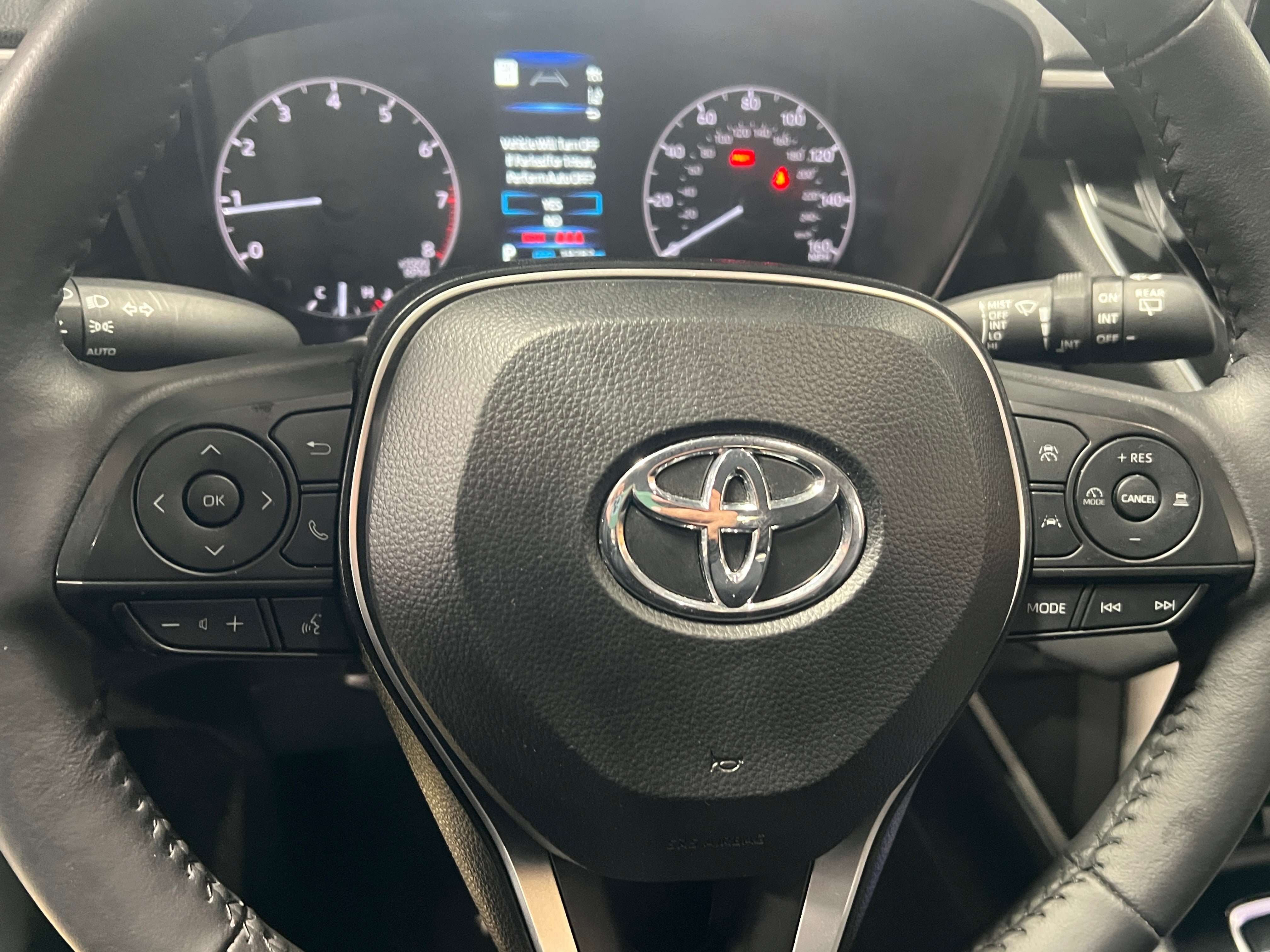 2024 Toyota Corolla Cross LE 5