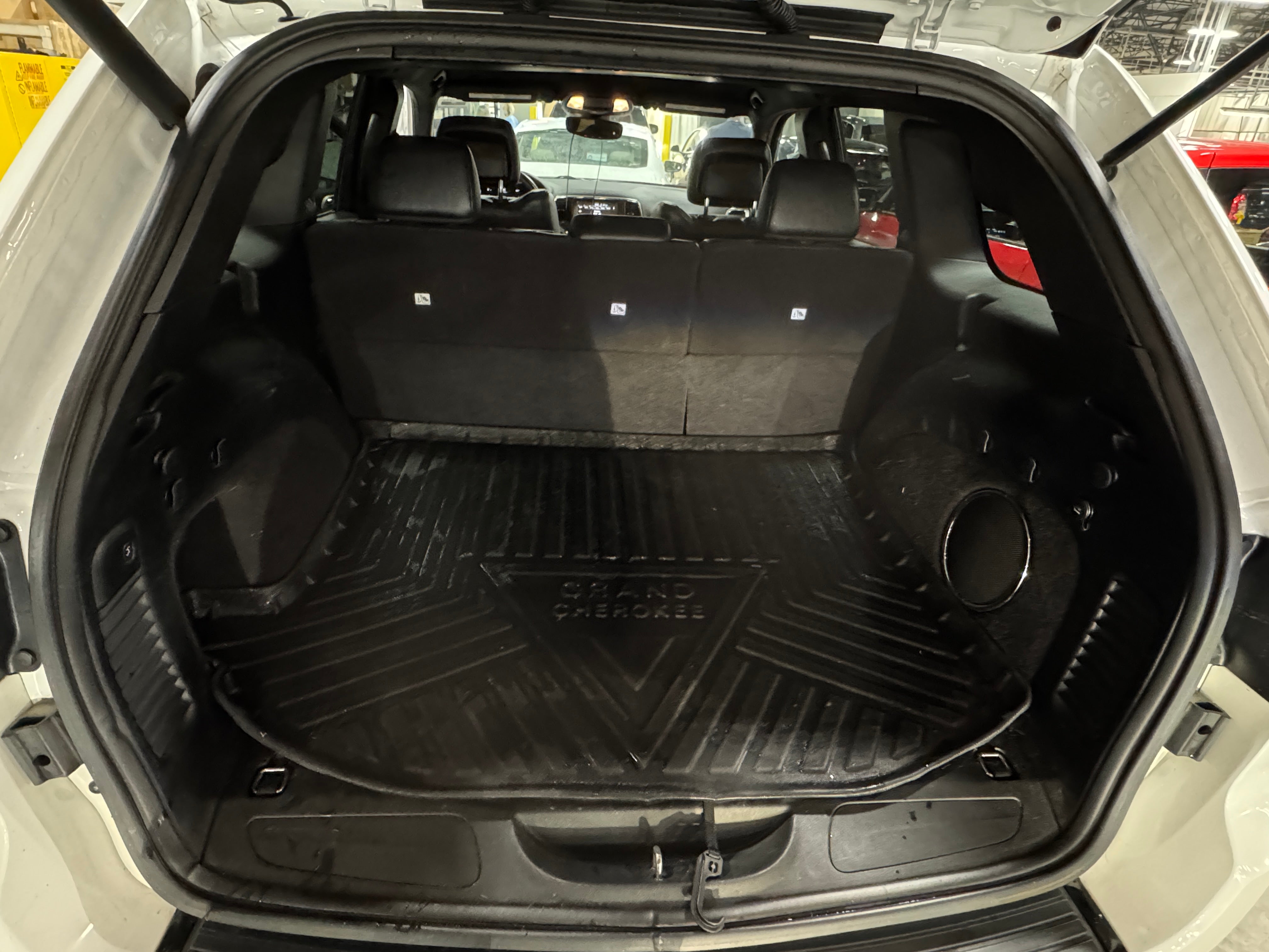 2017 Jeep Grand Cherokee Altitude 7