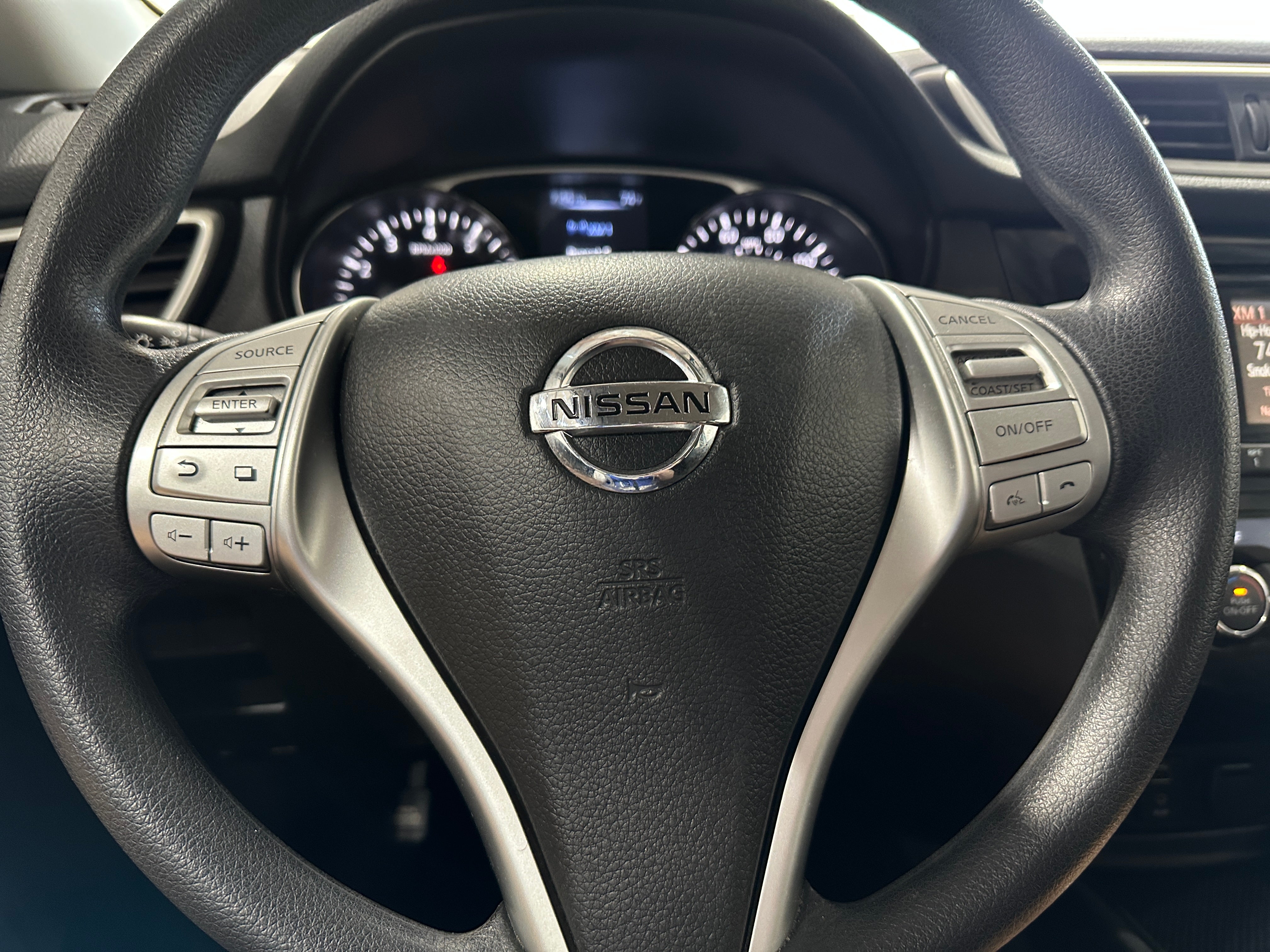 2016 Nissan Rogue SV 5