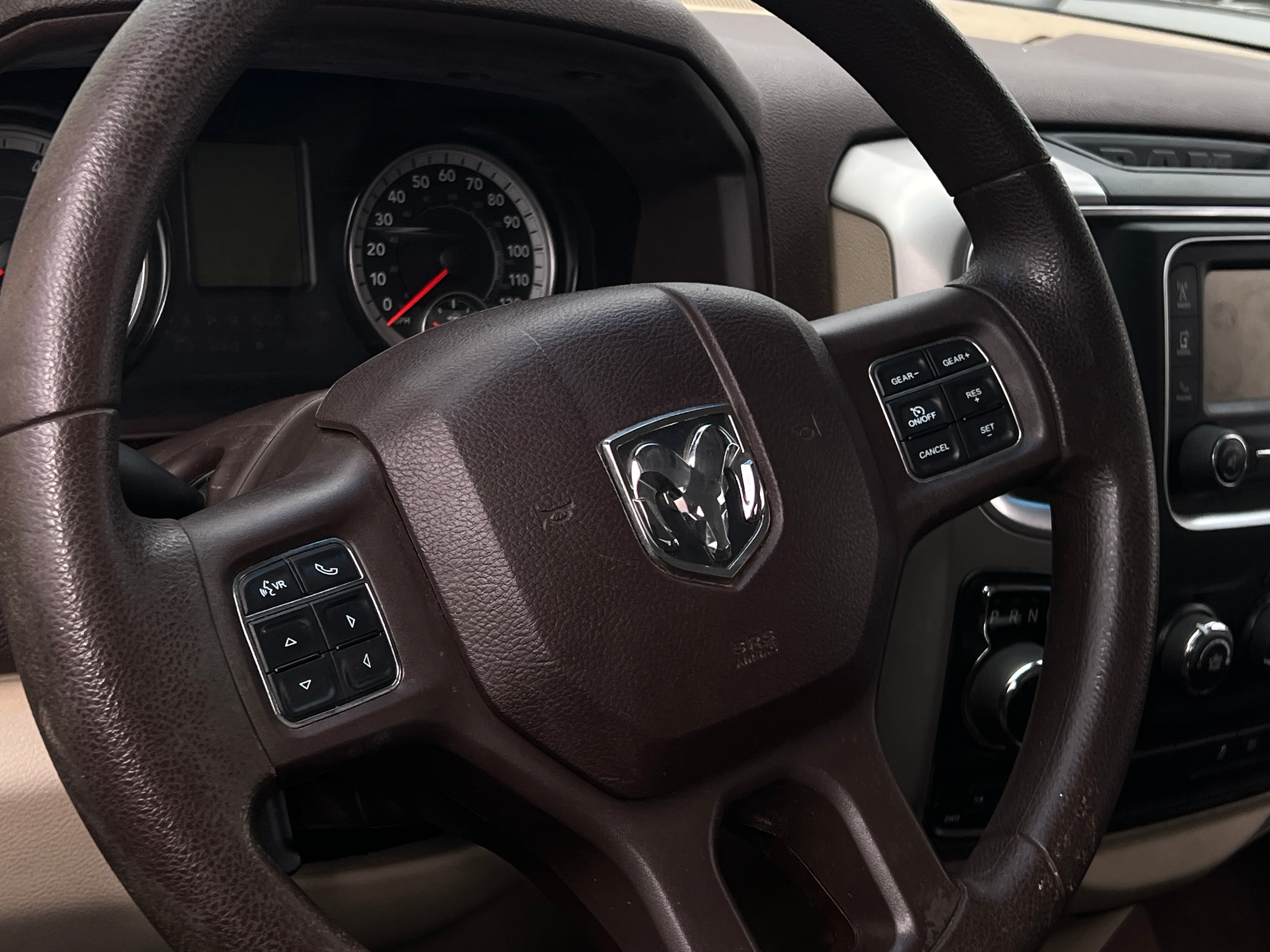2017 RAM 1500 SLT 5