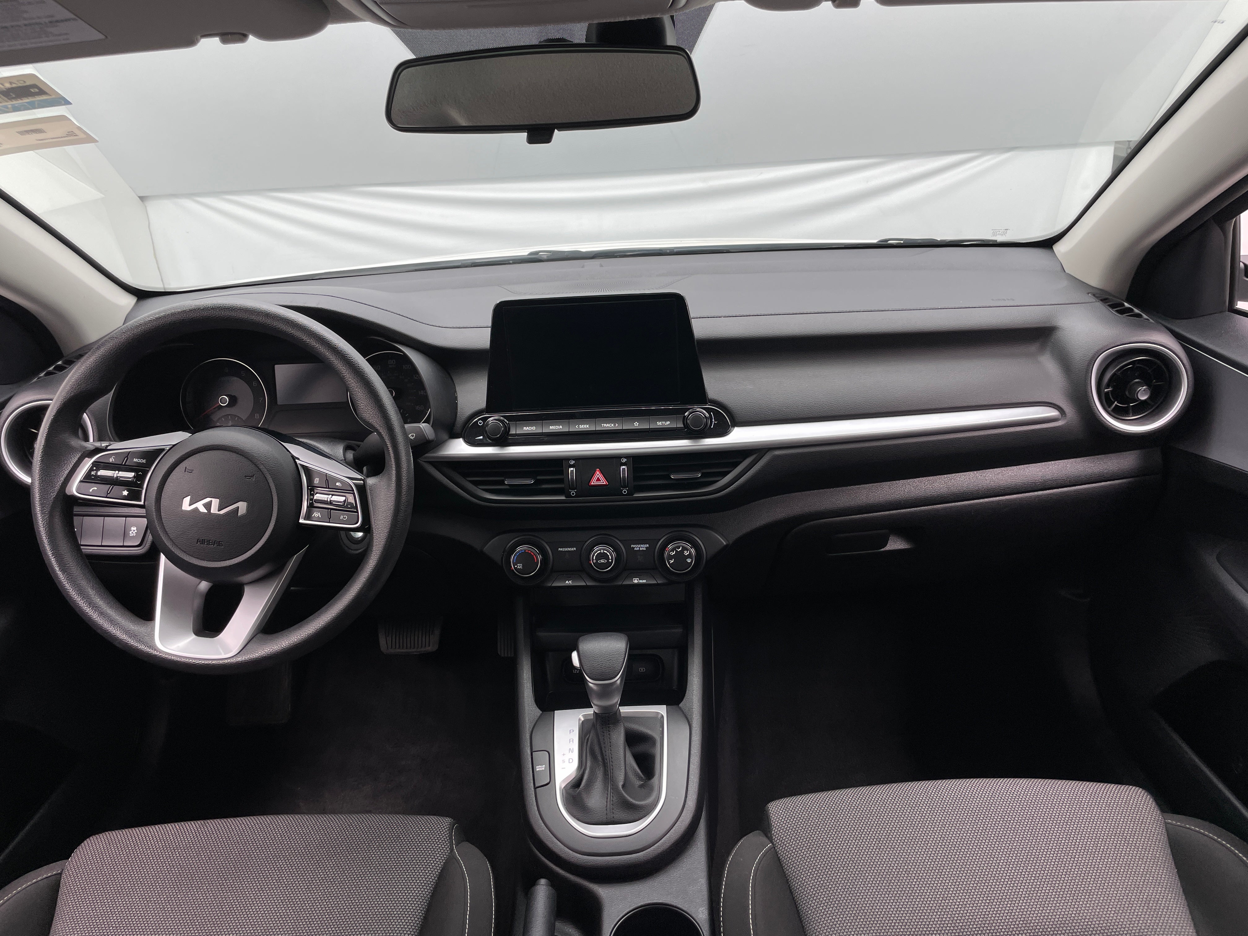 2024 Kia Forte LXS 3