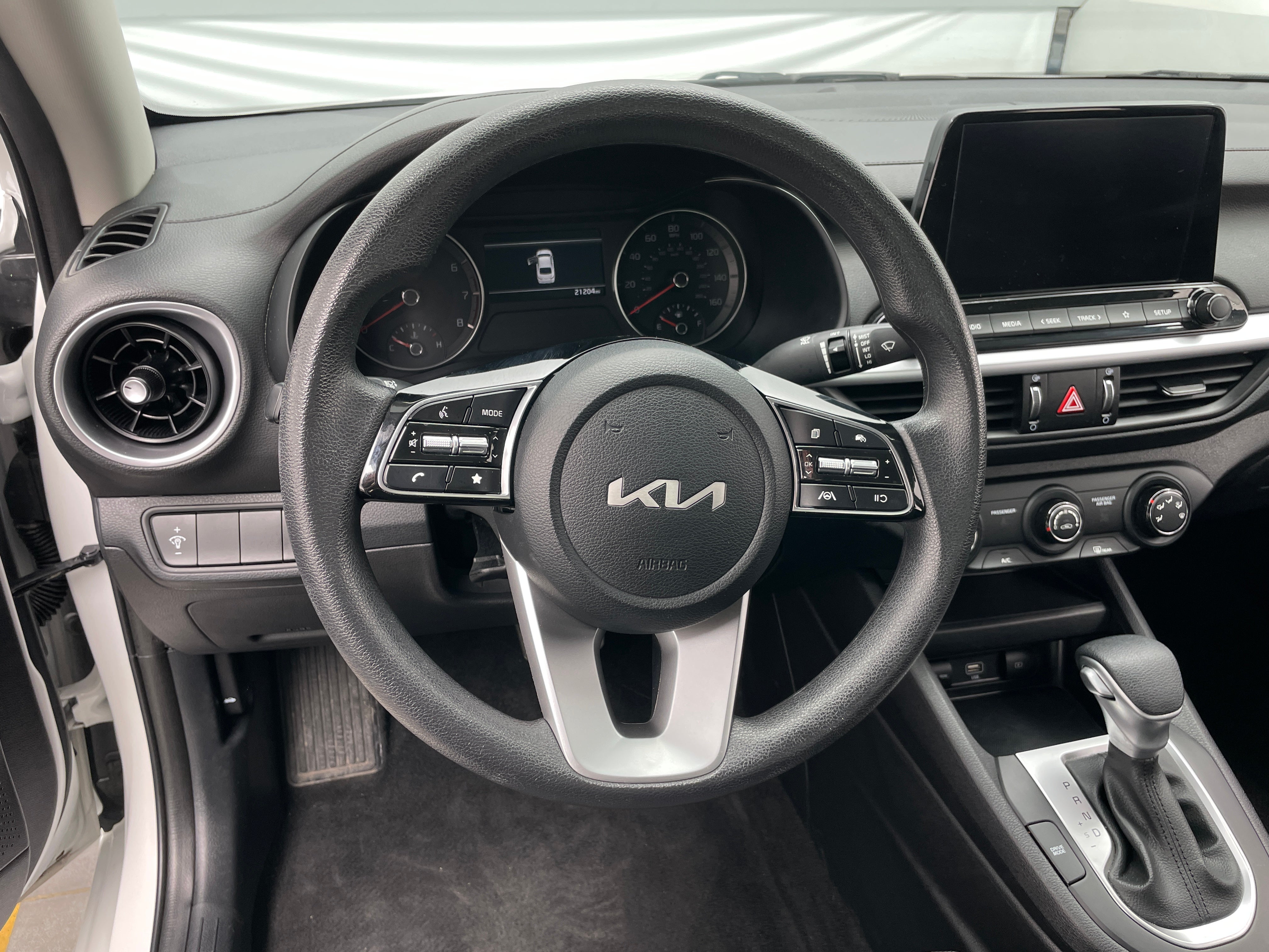 2024 Kia Forte LXS 5