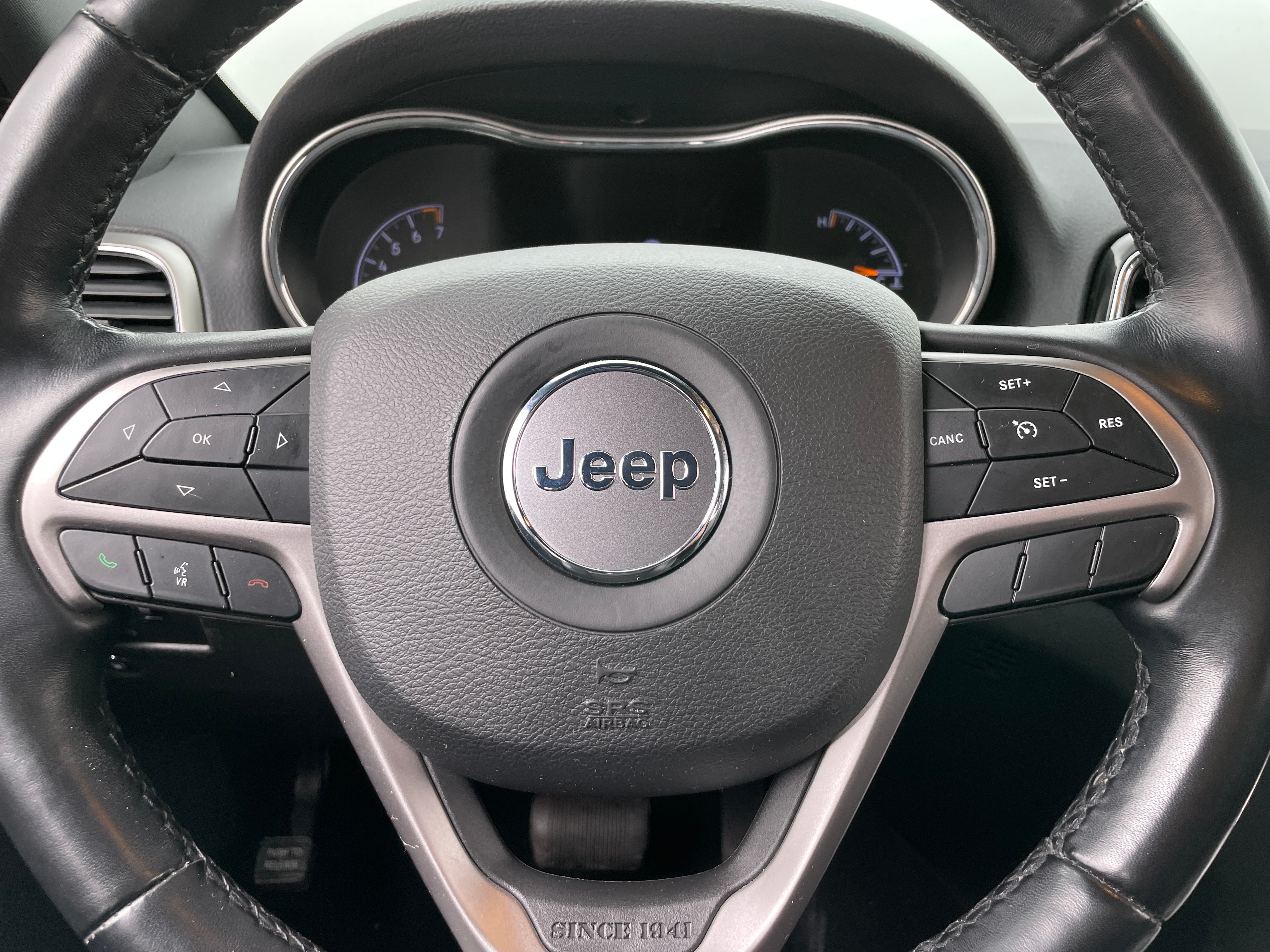 2021 Jeep Grand Cherokee Laredo 4