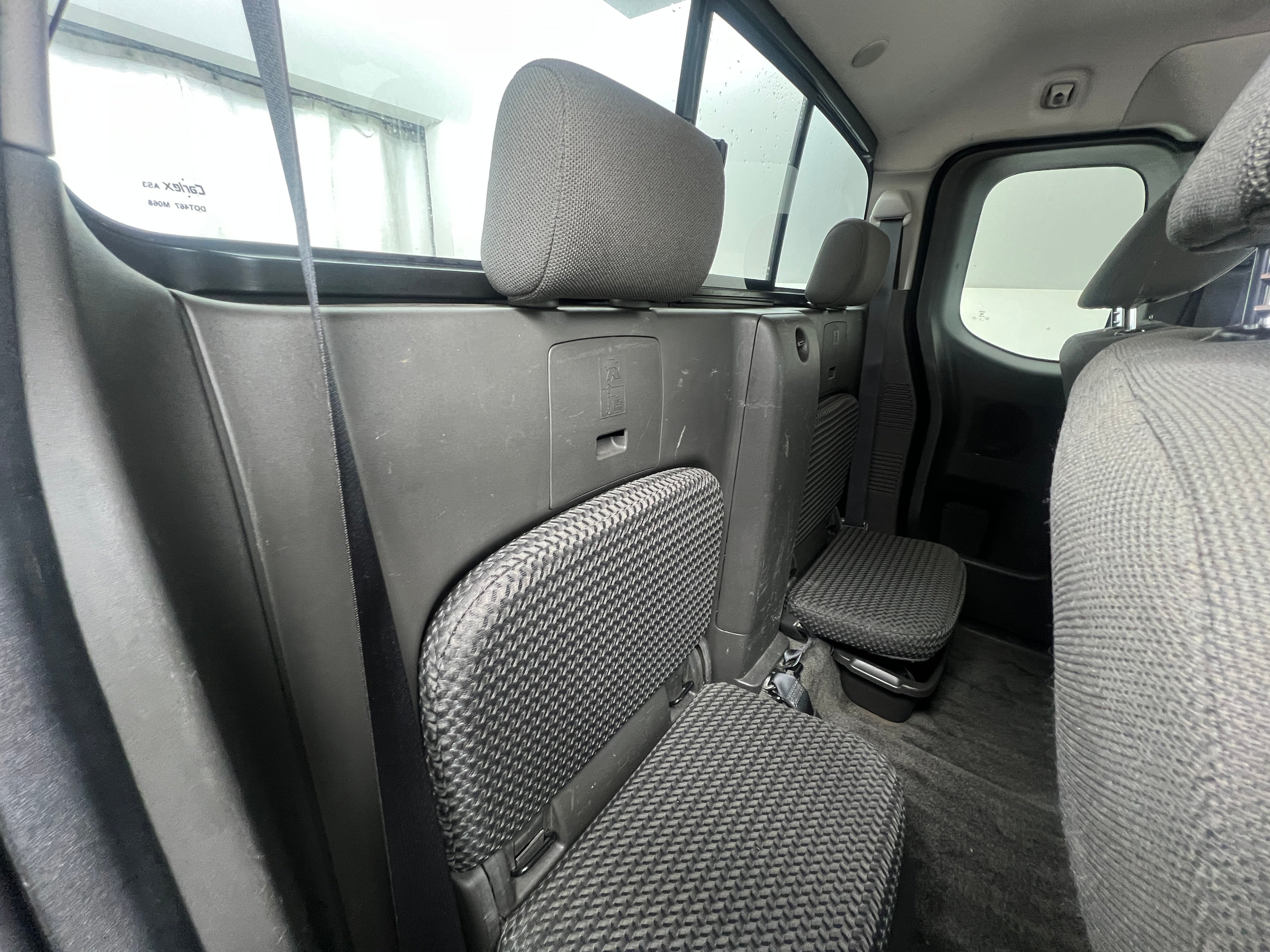 2017 Nissan Frontier SV 6