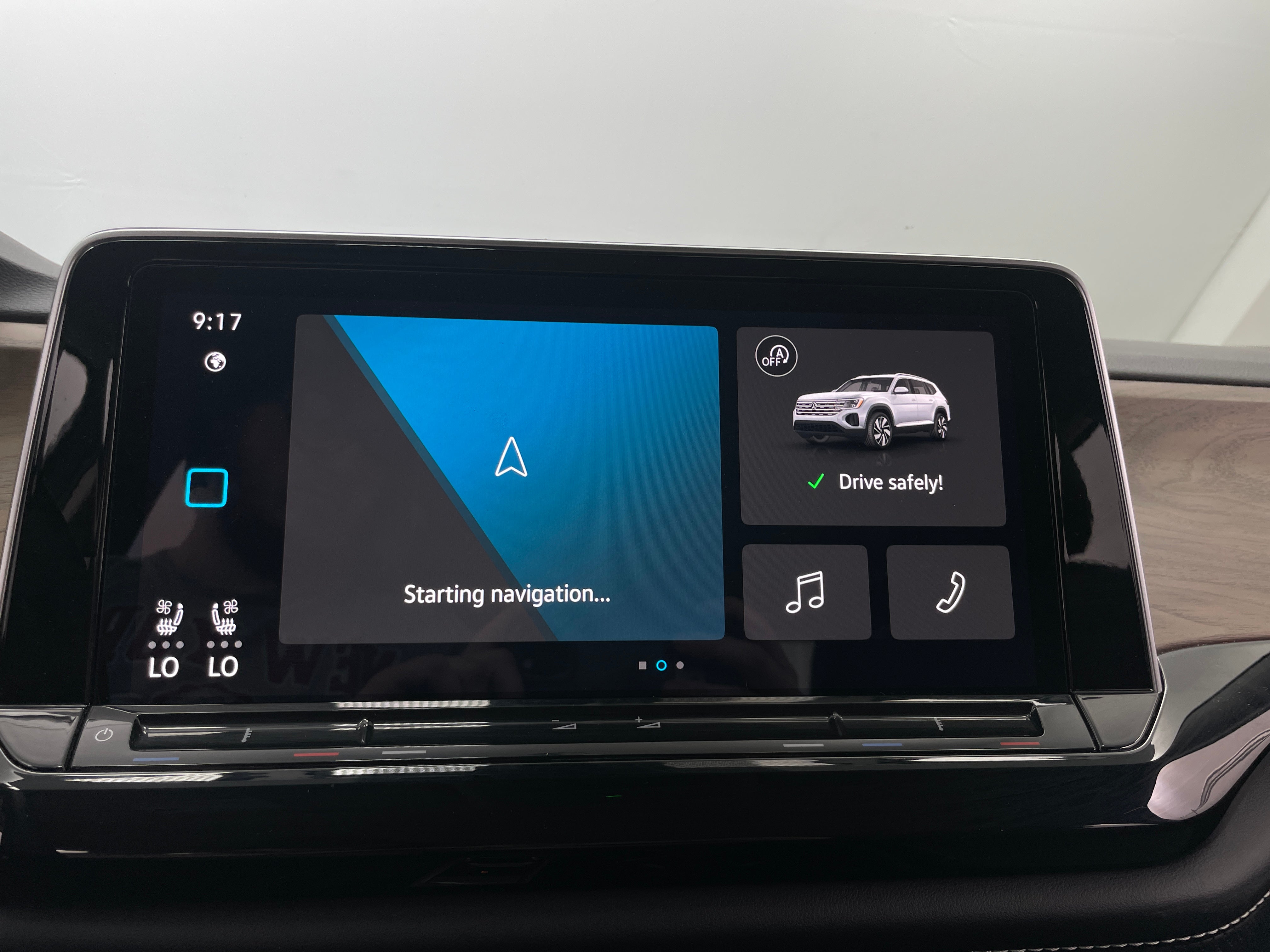 2024 Volkswagen Atlas SE 3