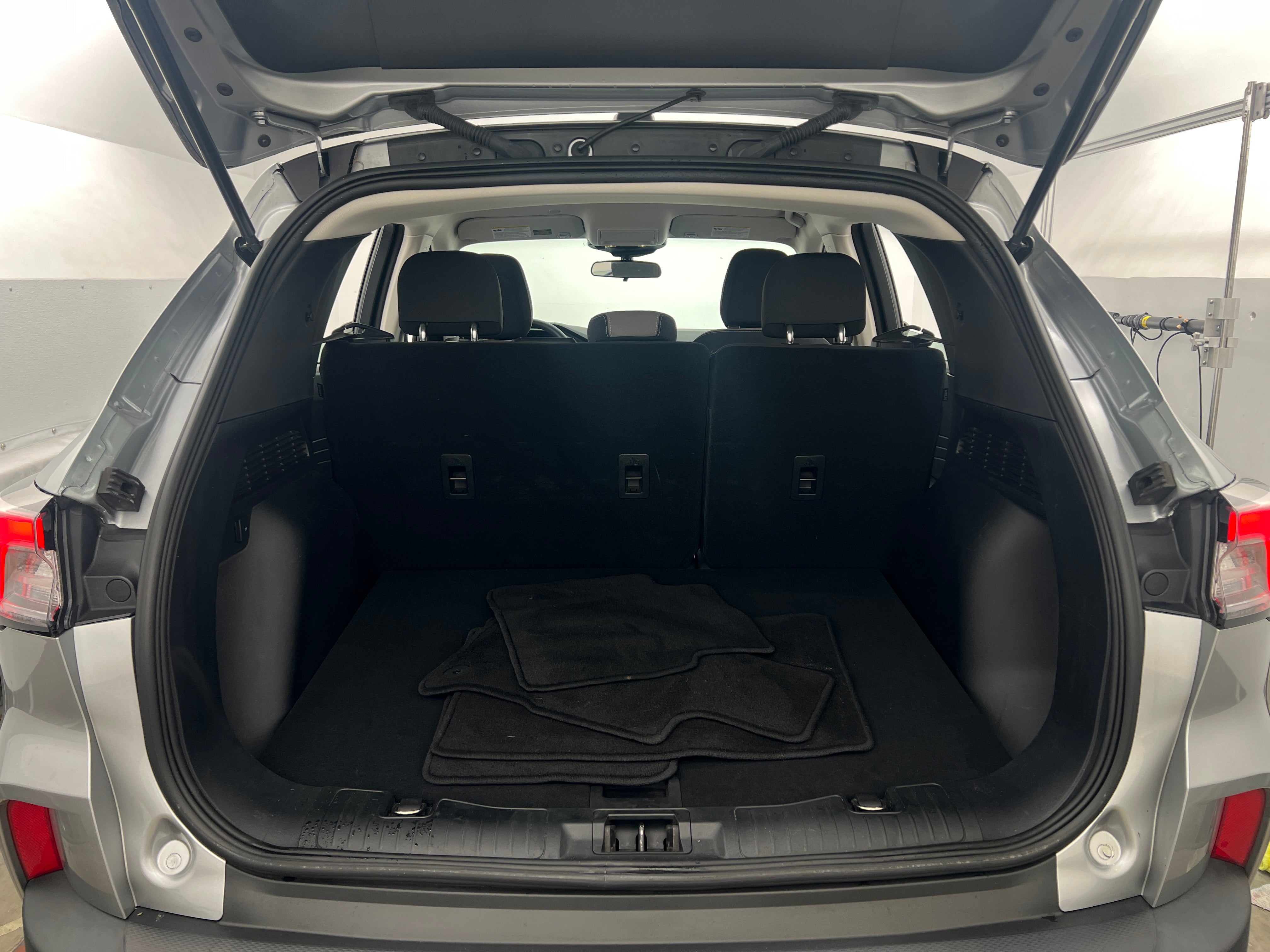 2022 Ford Escape S 7