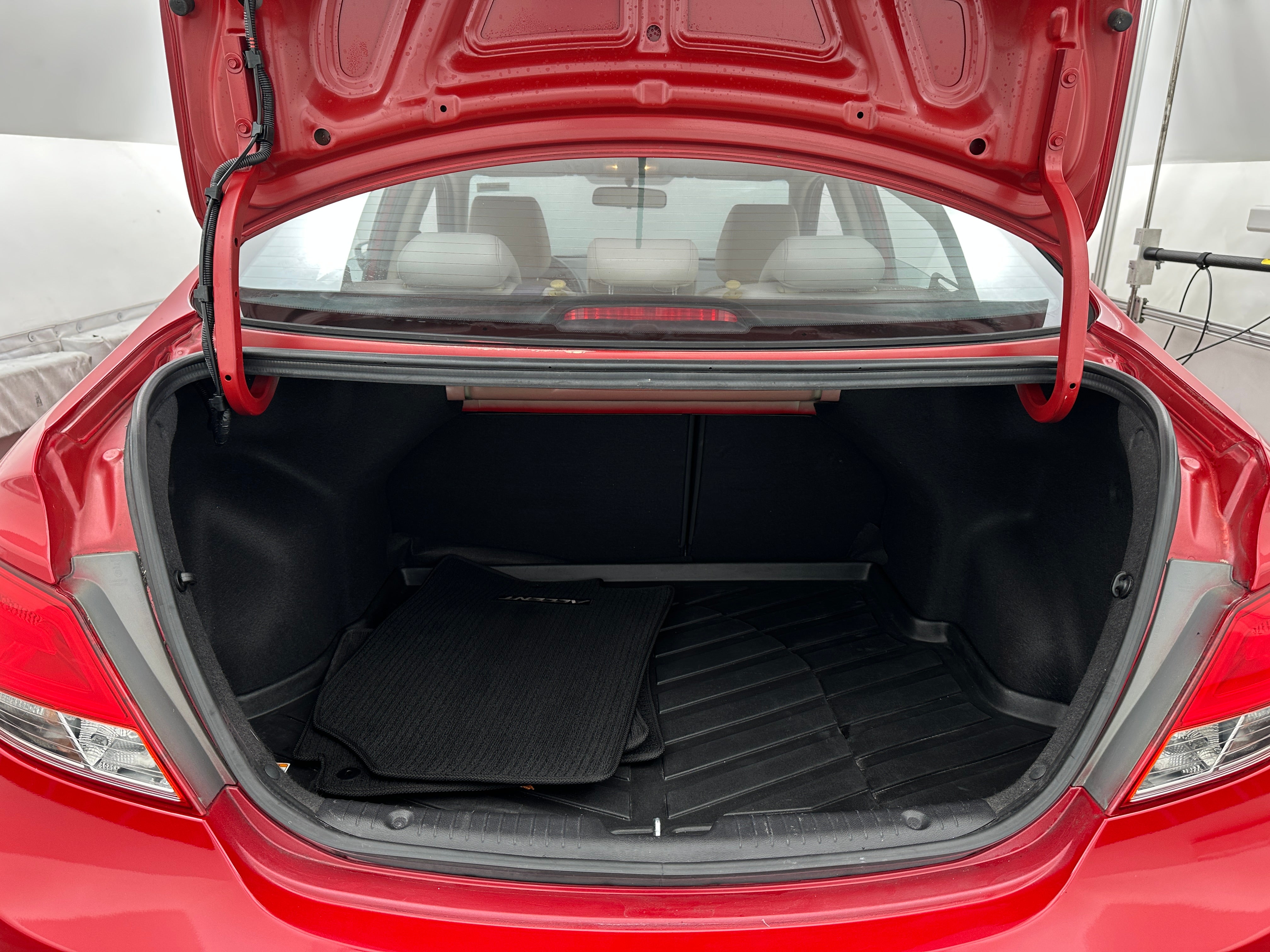 2015 Hyundai Accent GLS 6