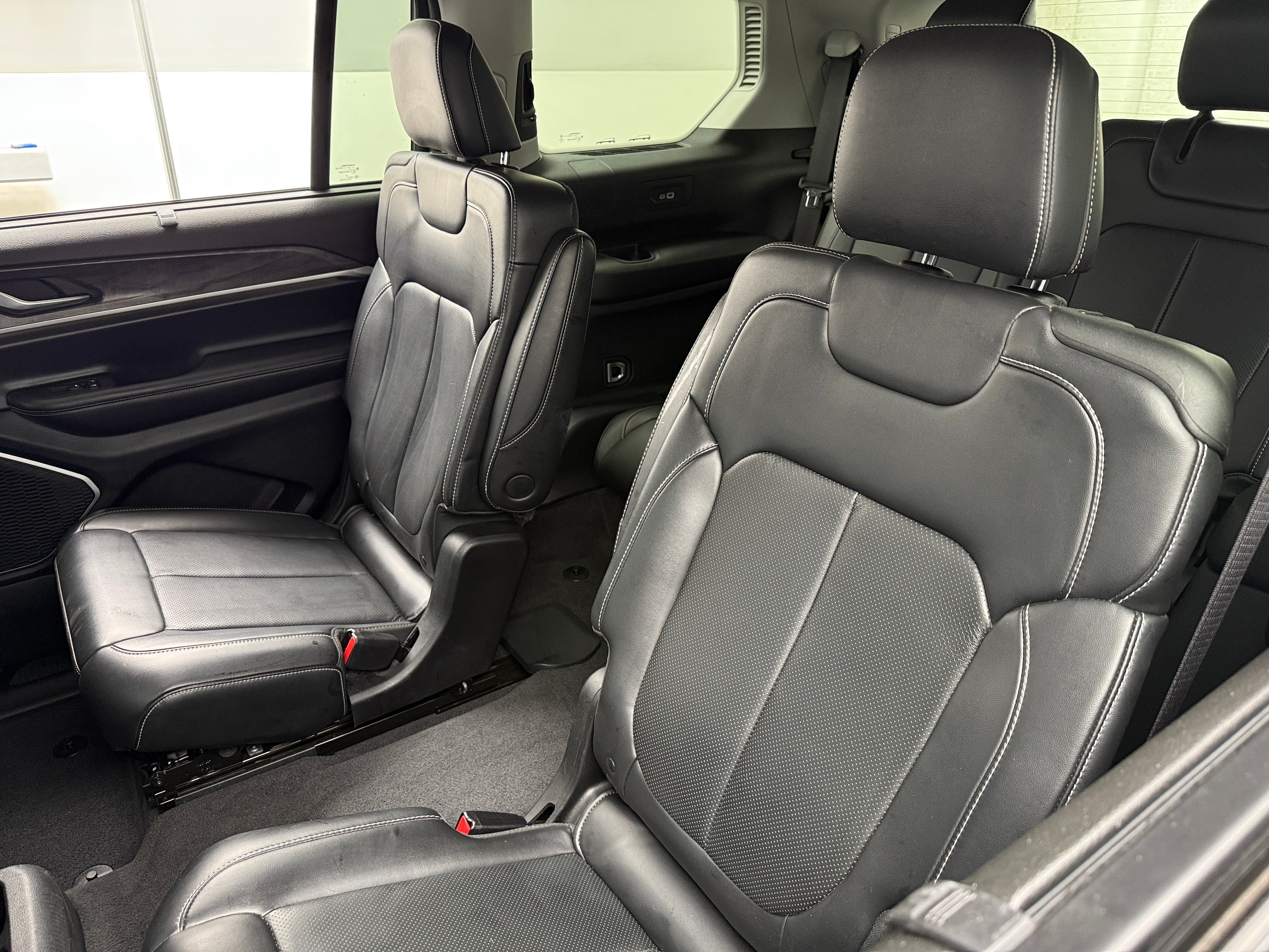 2021 Jeep Grand Cherokee L Limited Edition 5