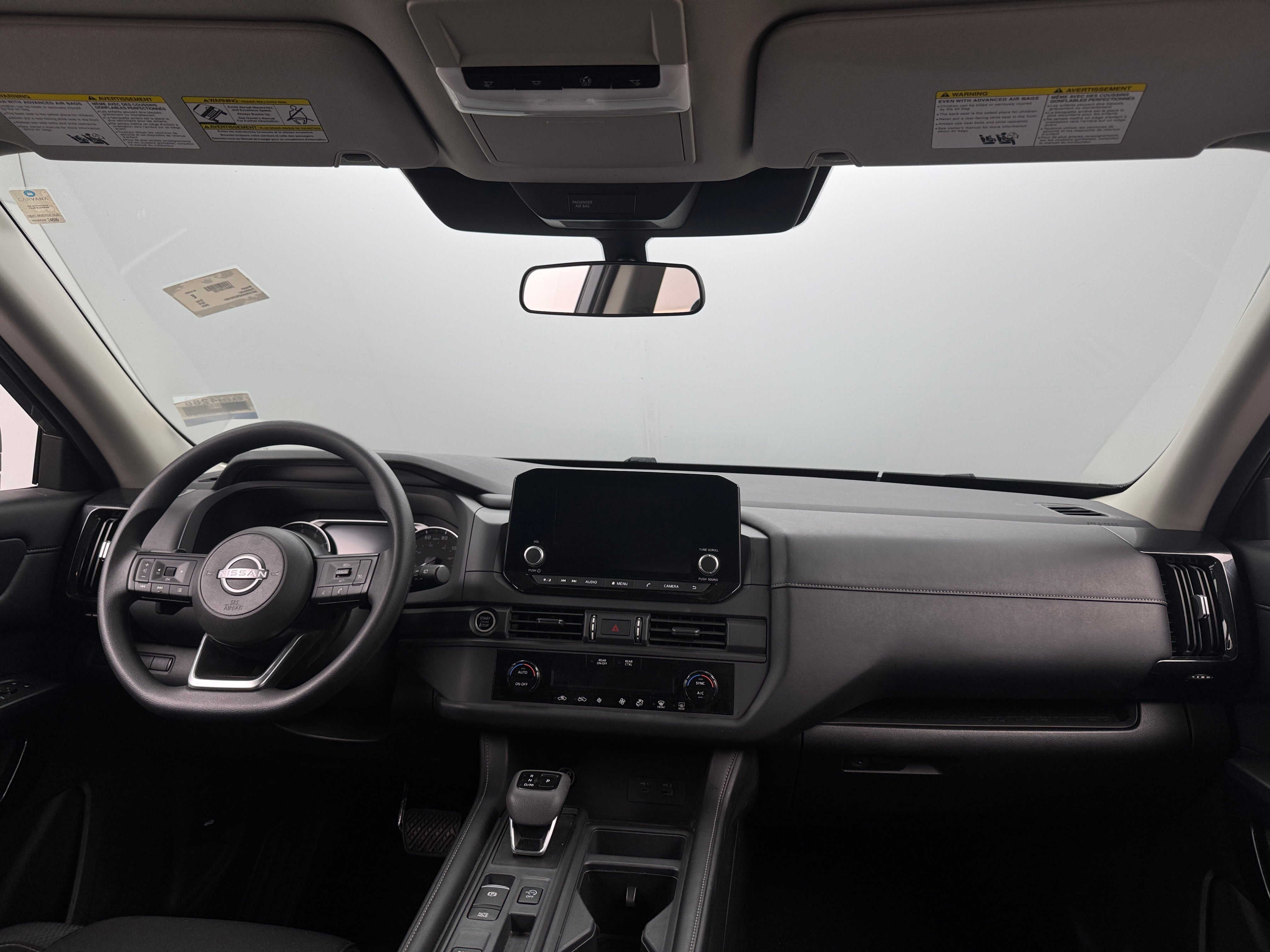 2024 Nissan Pathfinder S 3