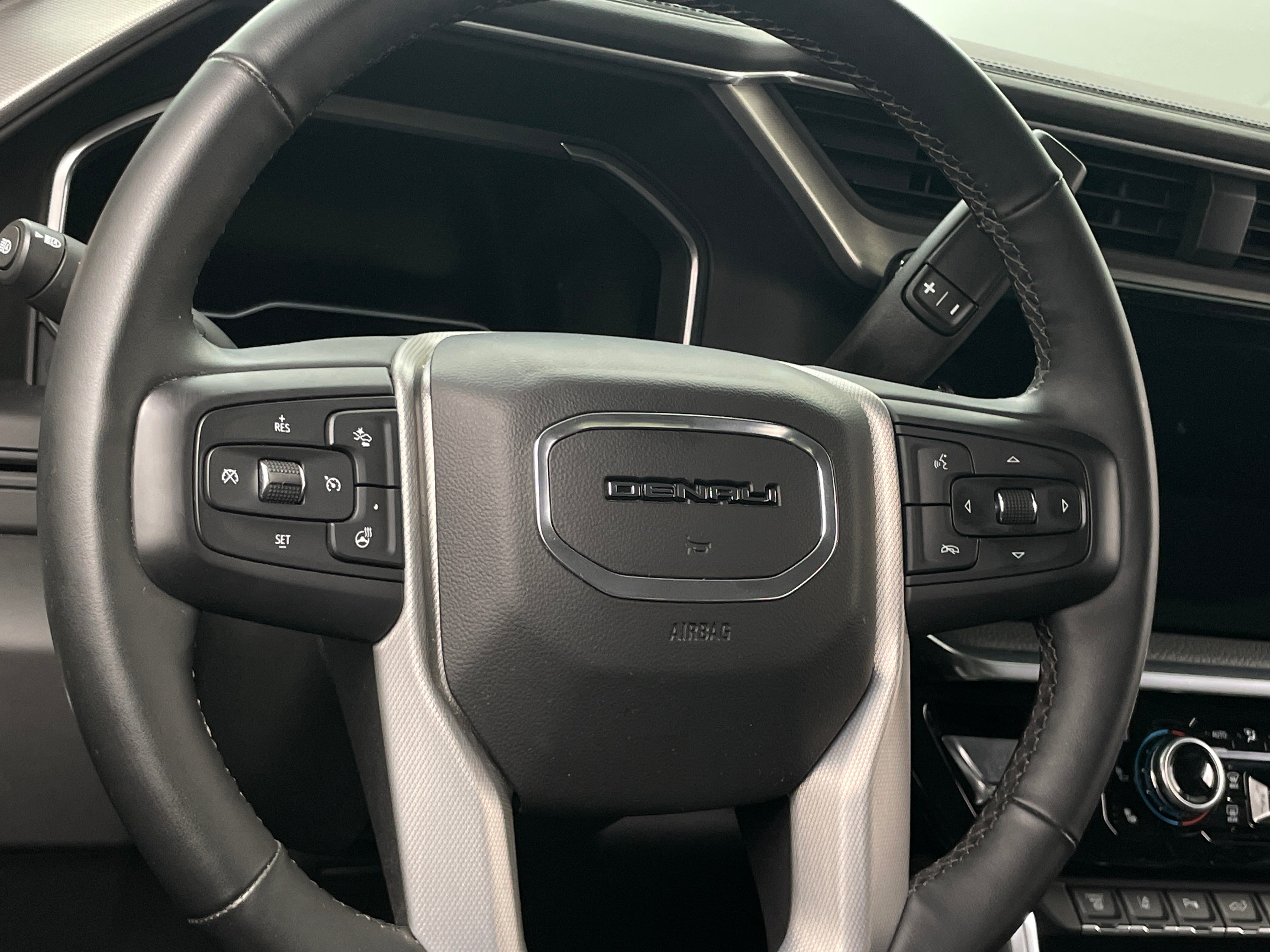 2024 GMC Sierra 3500  4