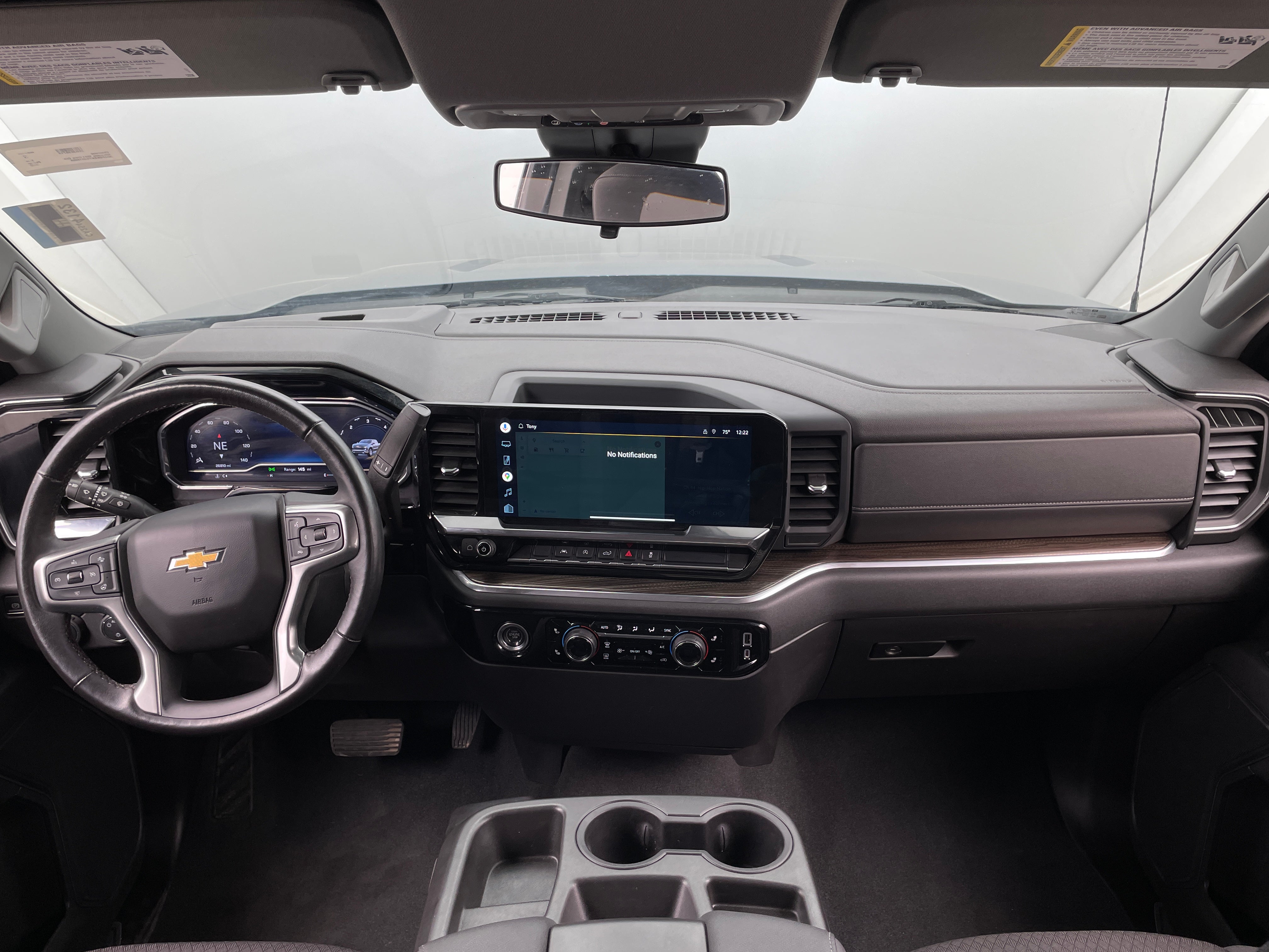 2022 Chevrolet Silverado 1500 LT 3