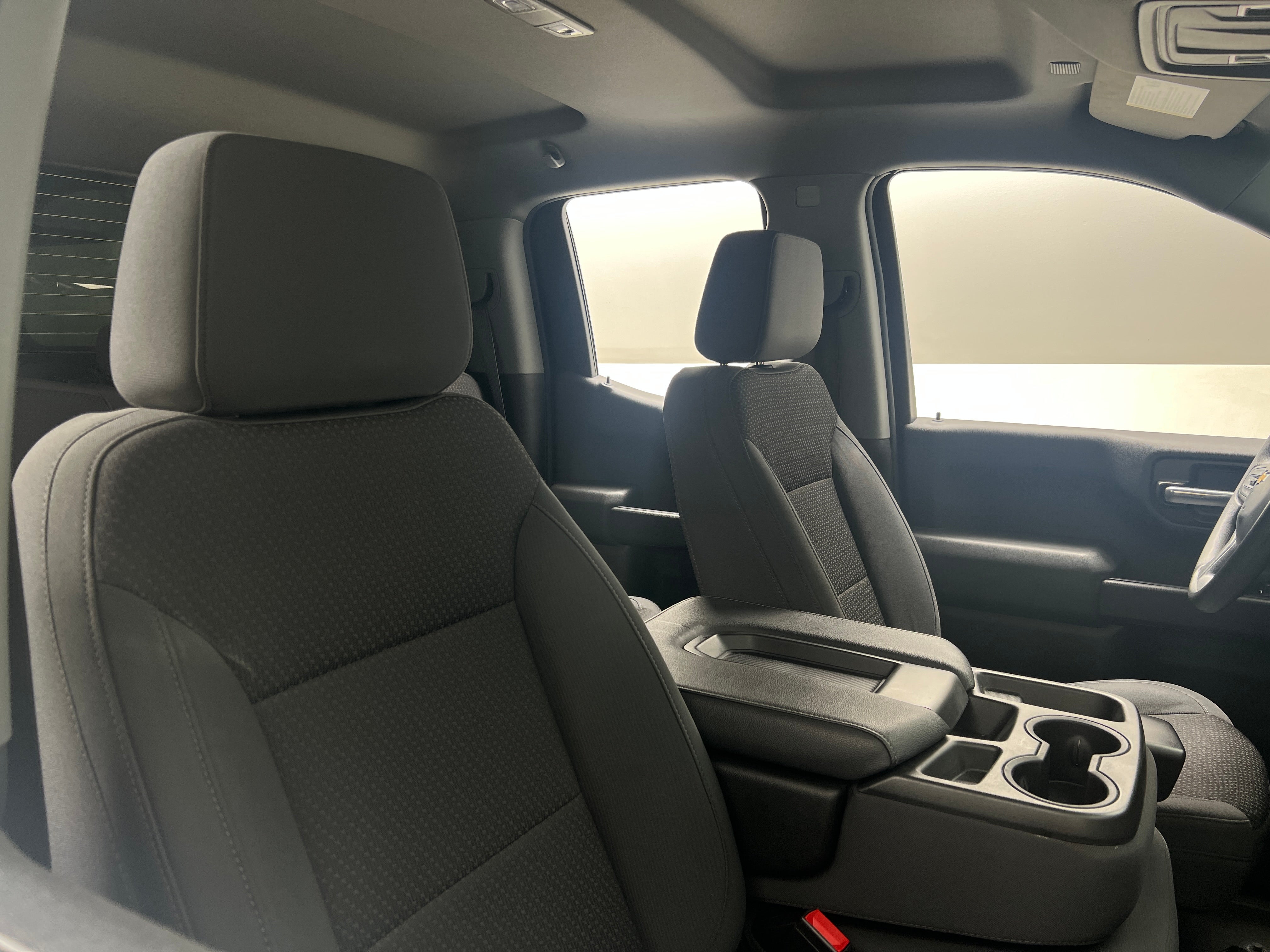 2021 Chevrolet Silverado 1500 Custom 2