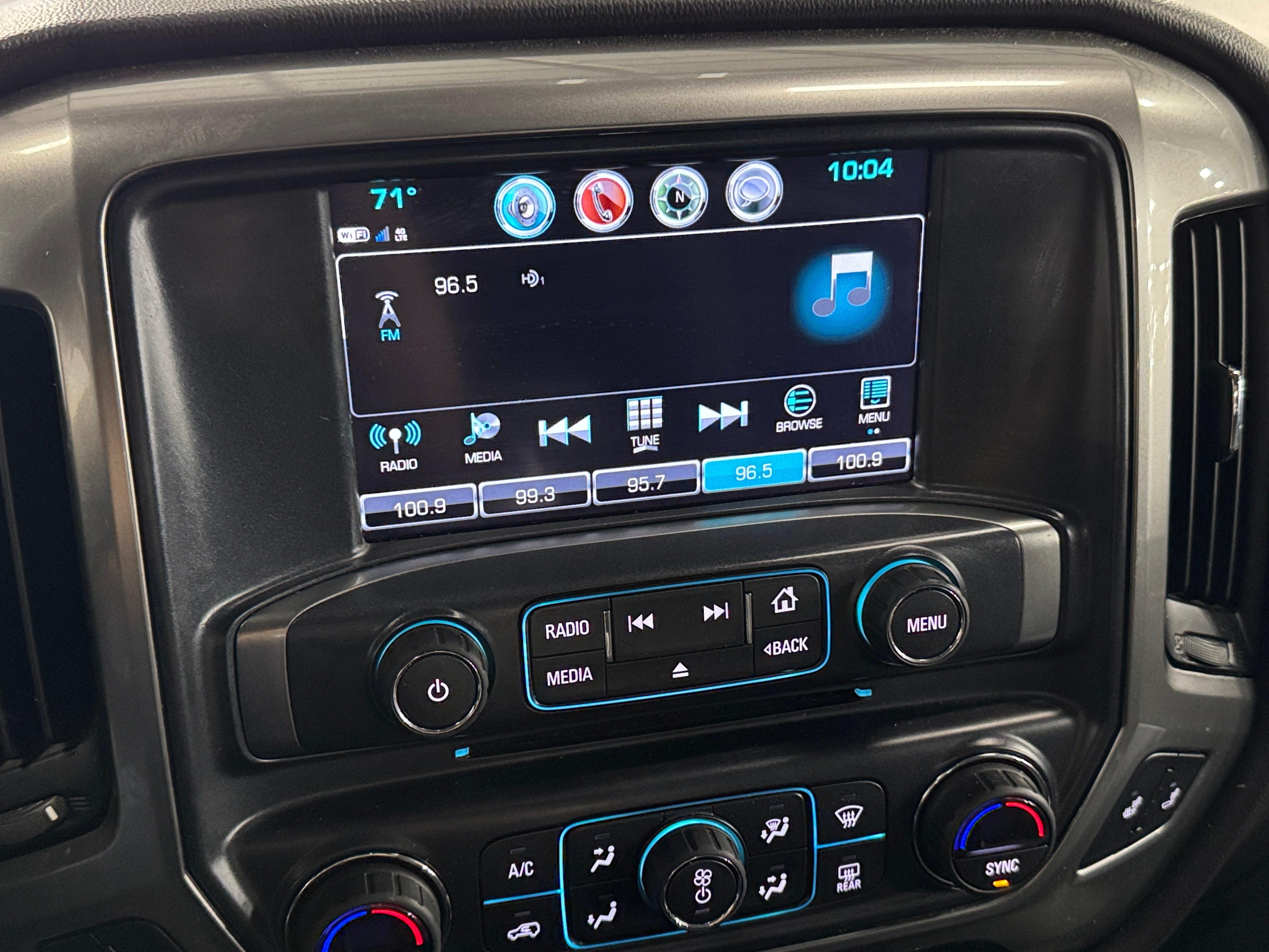 2018 Chevrolet Silverado 1500 LT 4