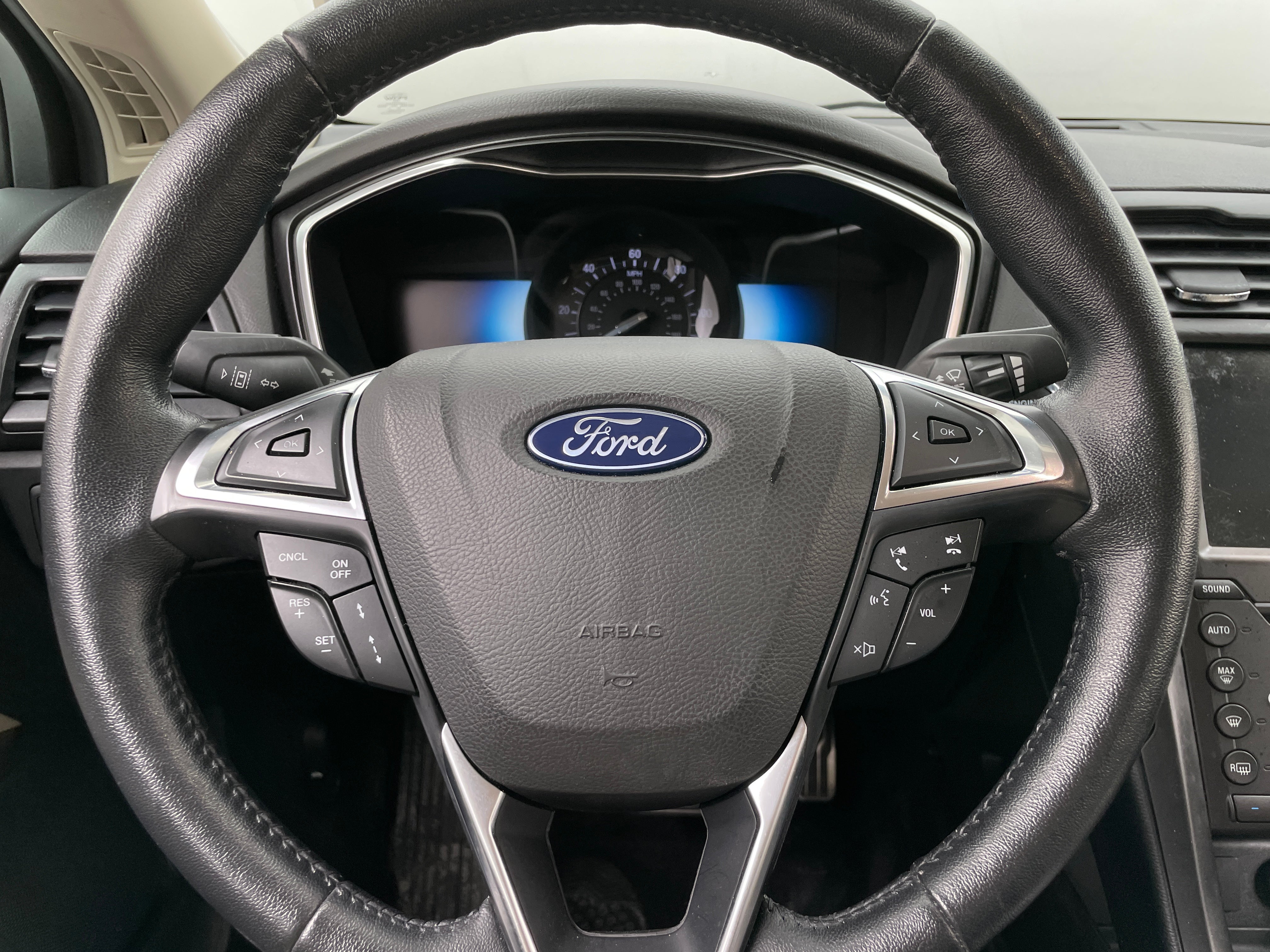 2018 Ford Fusion Platinum 4