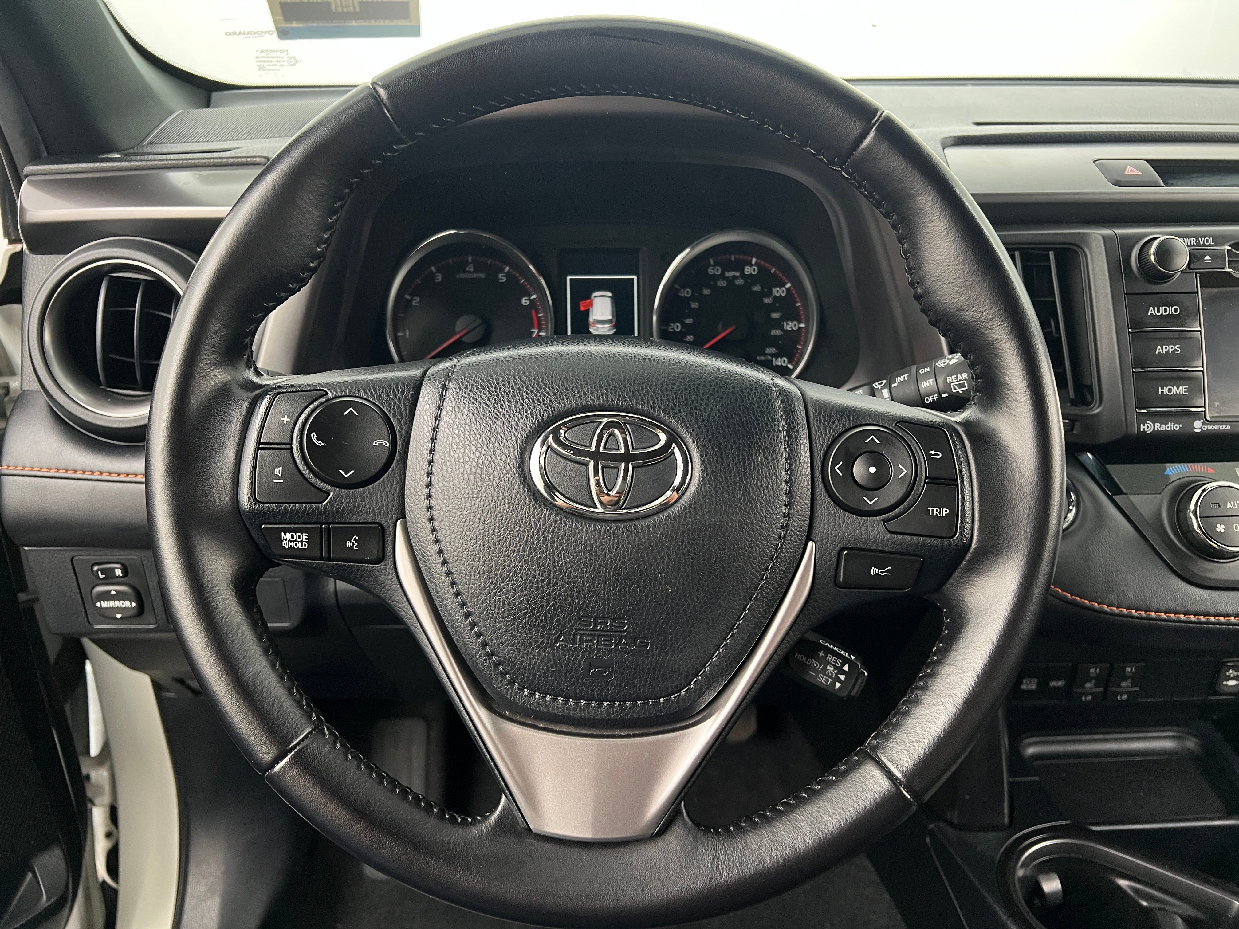 2017 Toyota RAV4 SE 4
