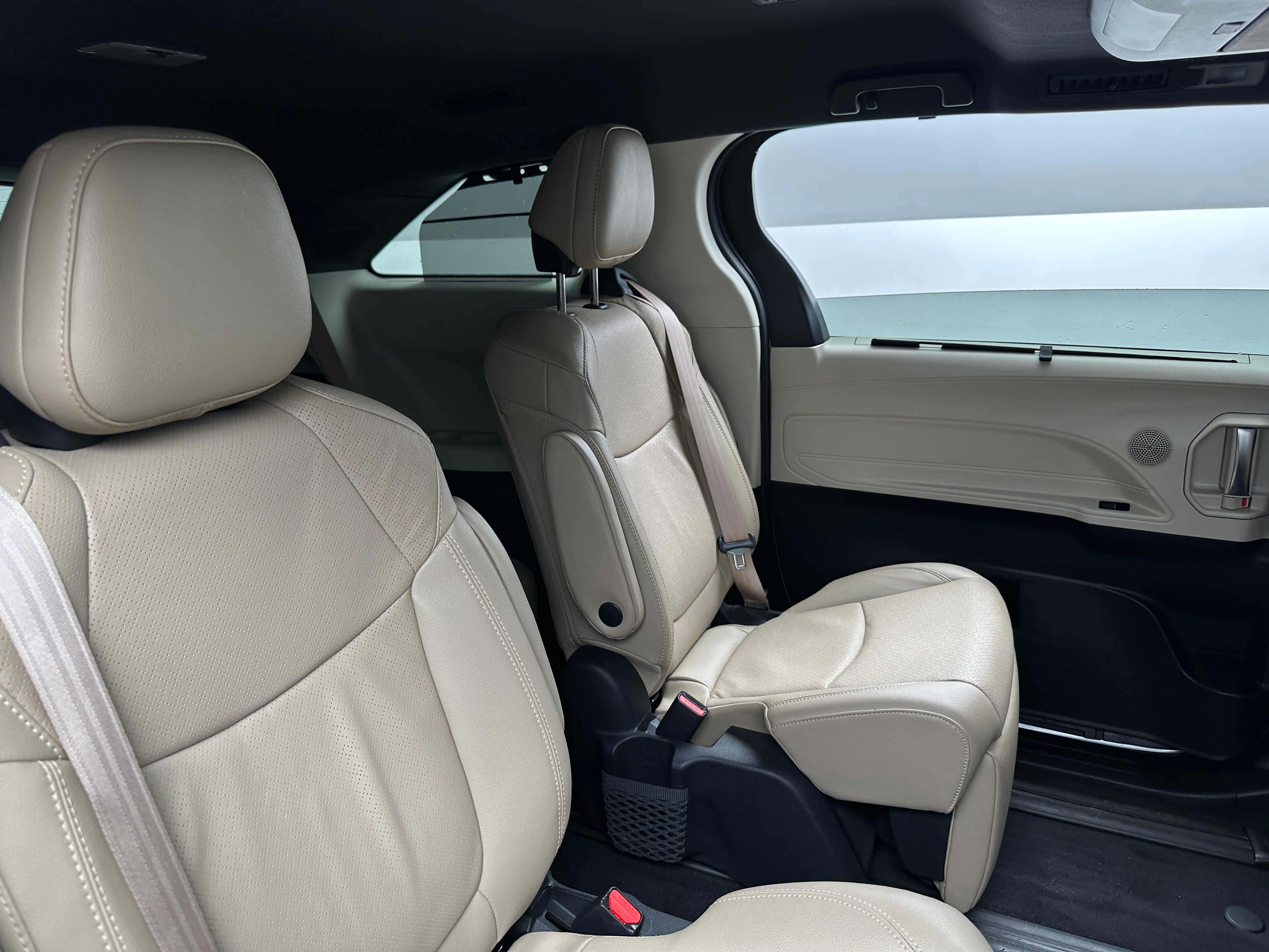 2021 Toyota Sienna Limited 5