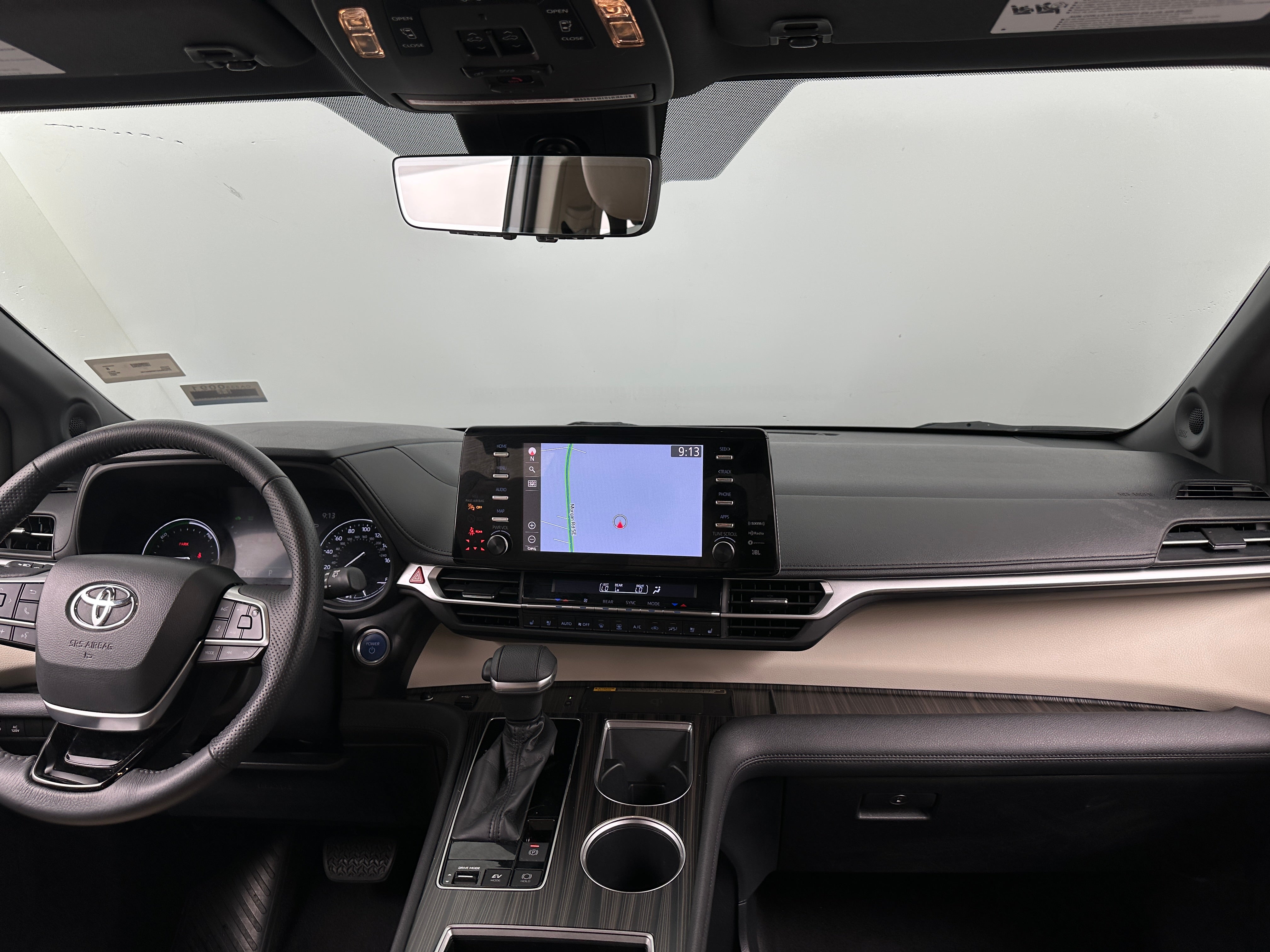 2021 Toyota Sienna Limited 2