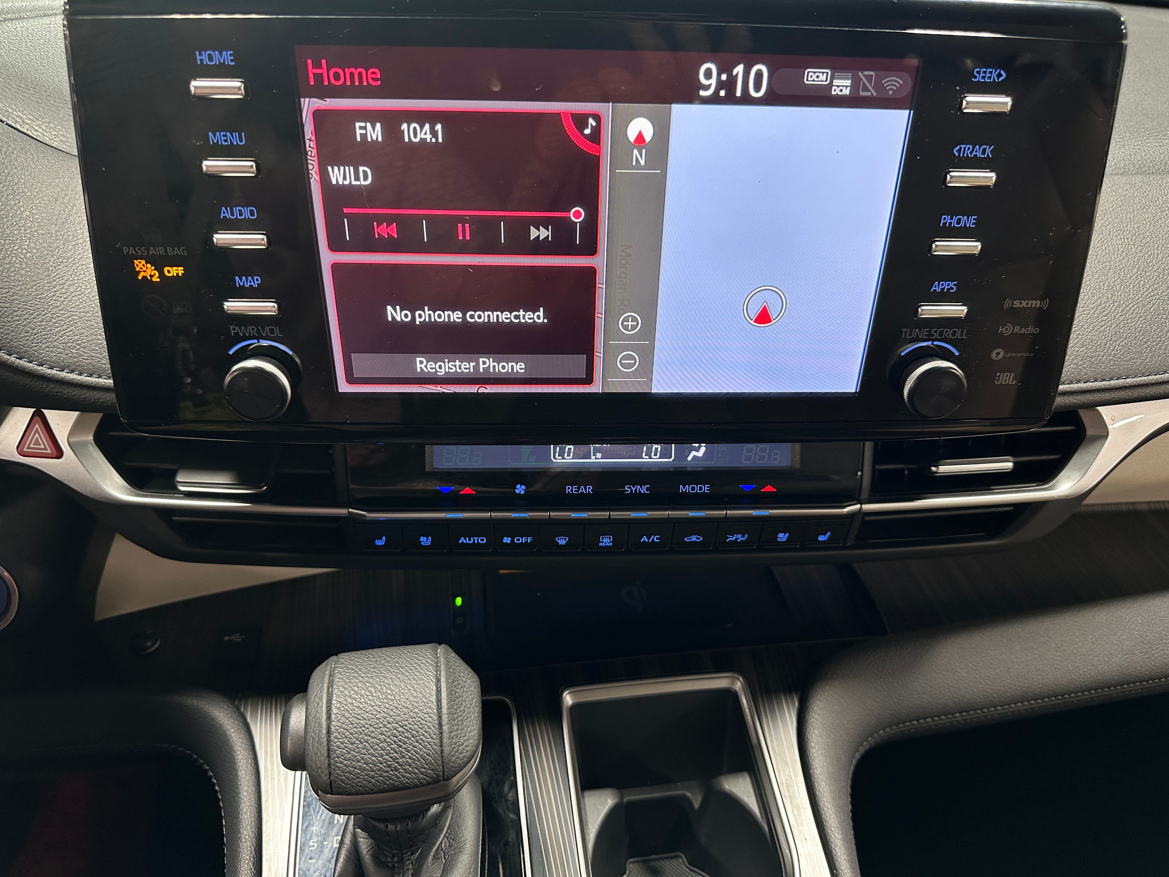 2021 Toyota Sienna Limited 3