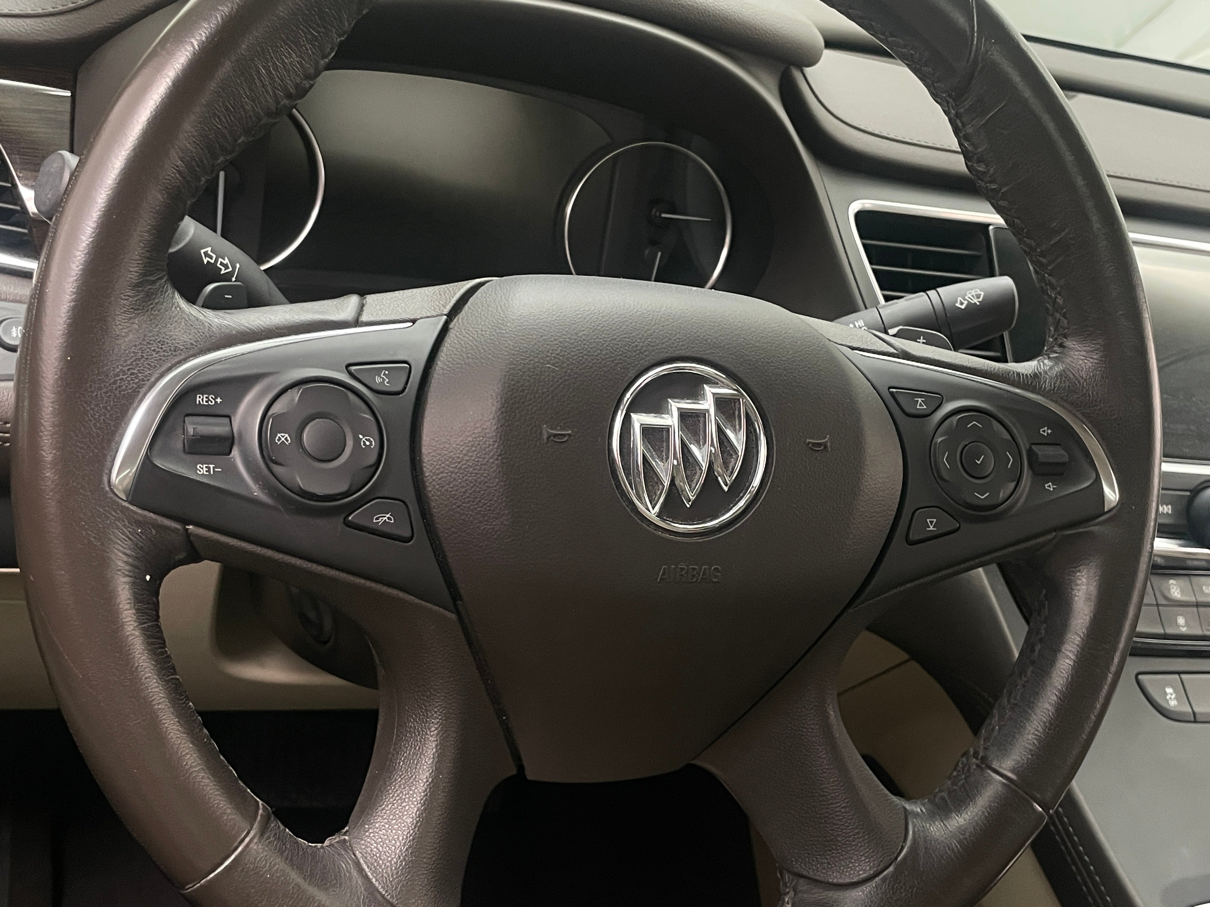 2017 Buick LaCrosse Essence 4