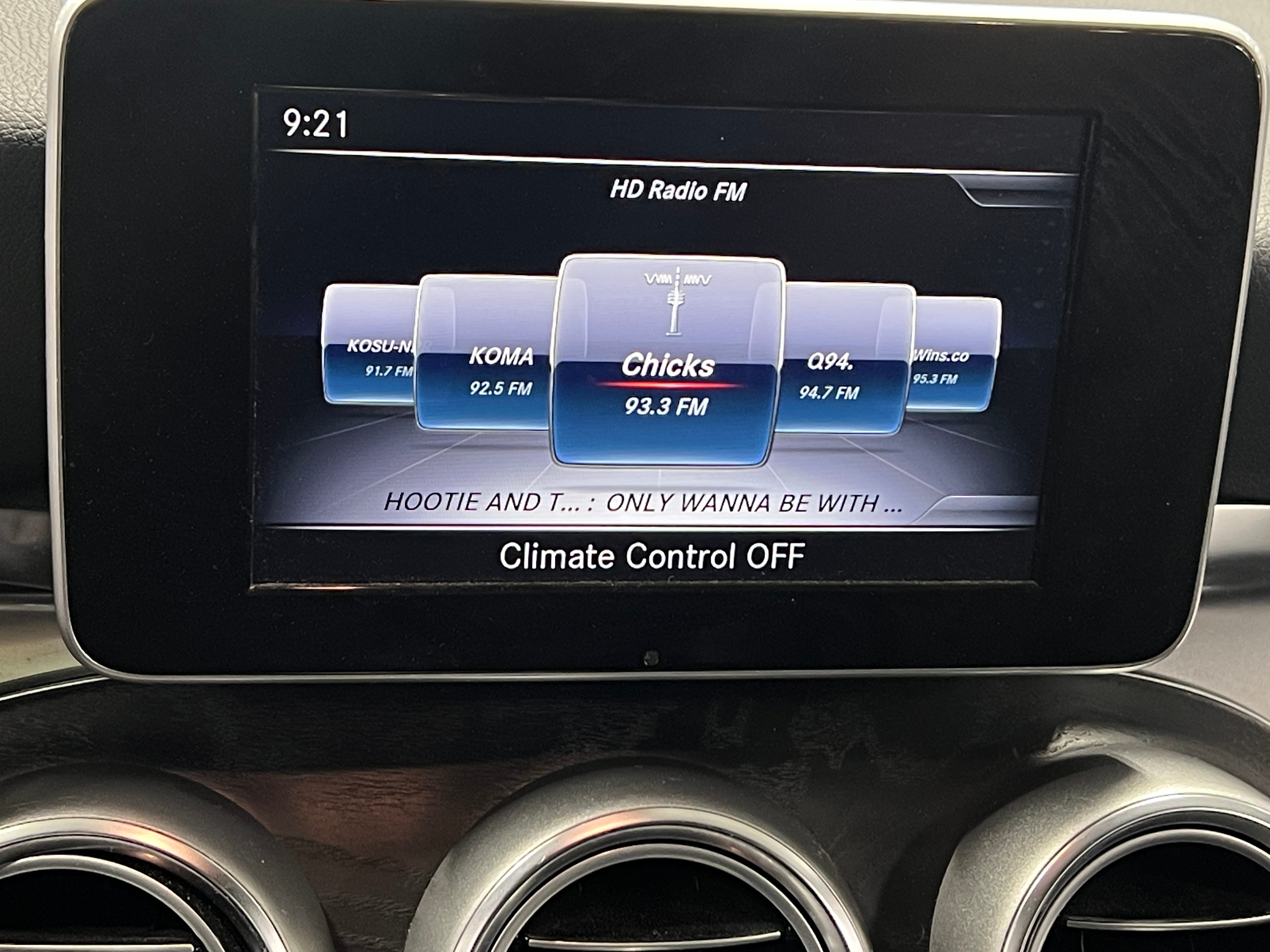 2018 Mercedes-Benz GLC 300 3