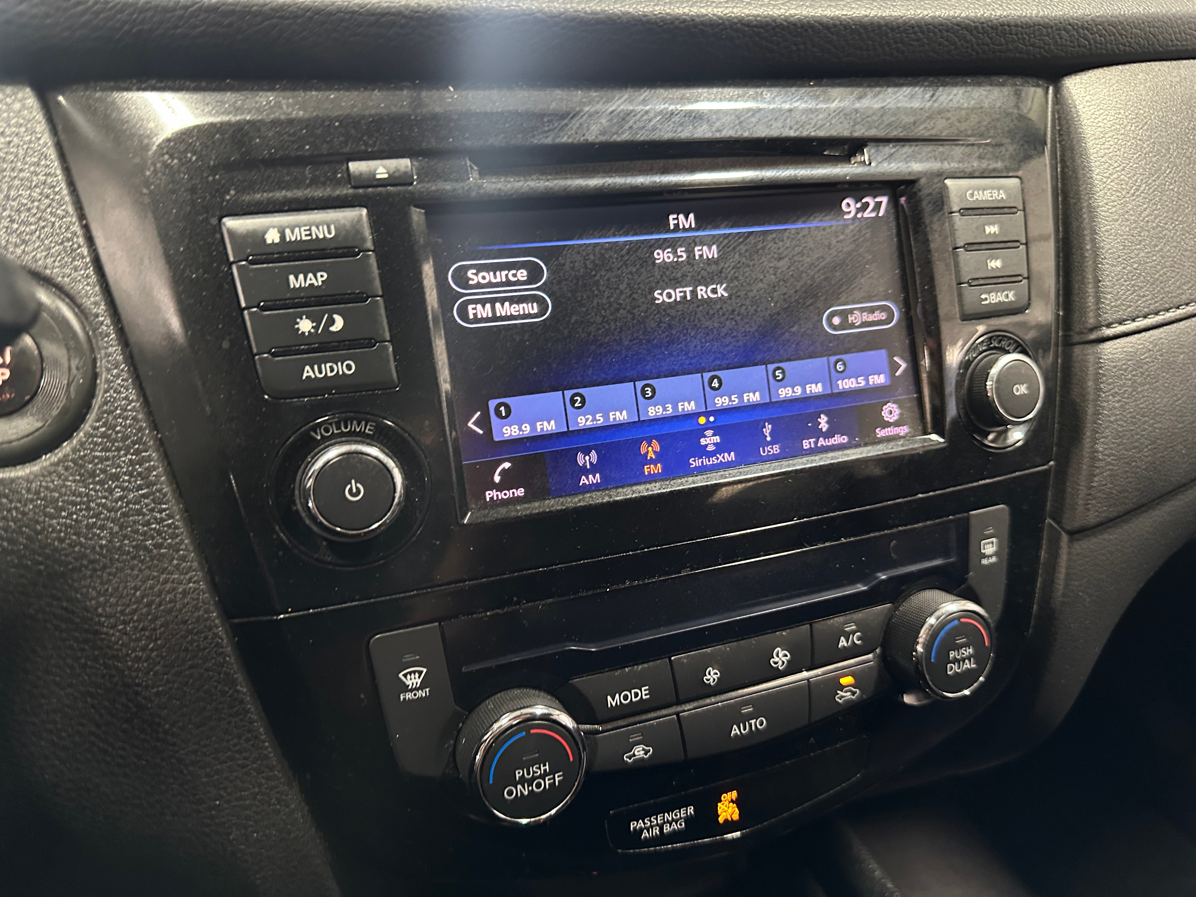 2018 Nissan Rogue SV 4