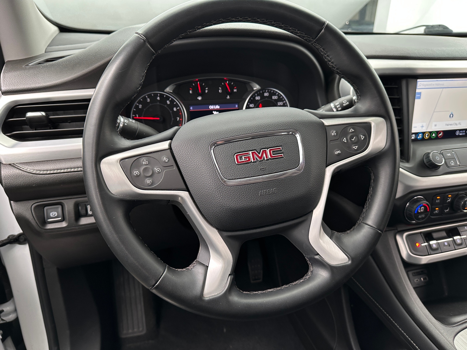 Thumbnail: 2023 GMC Acadia - 4