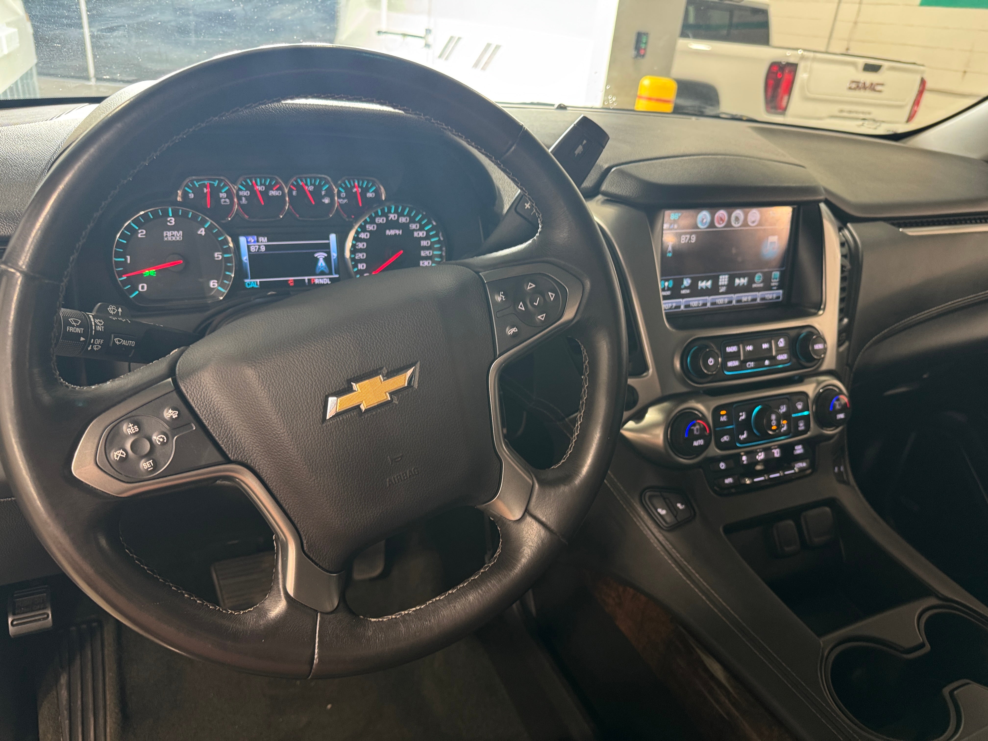 2017 Chevrolet Tahoe LT 2