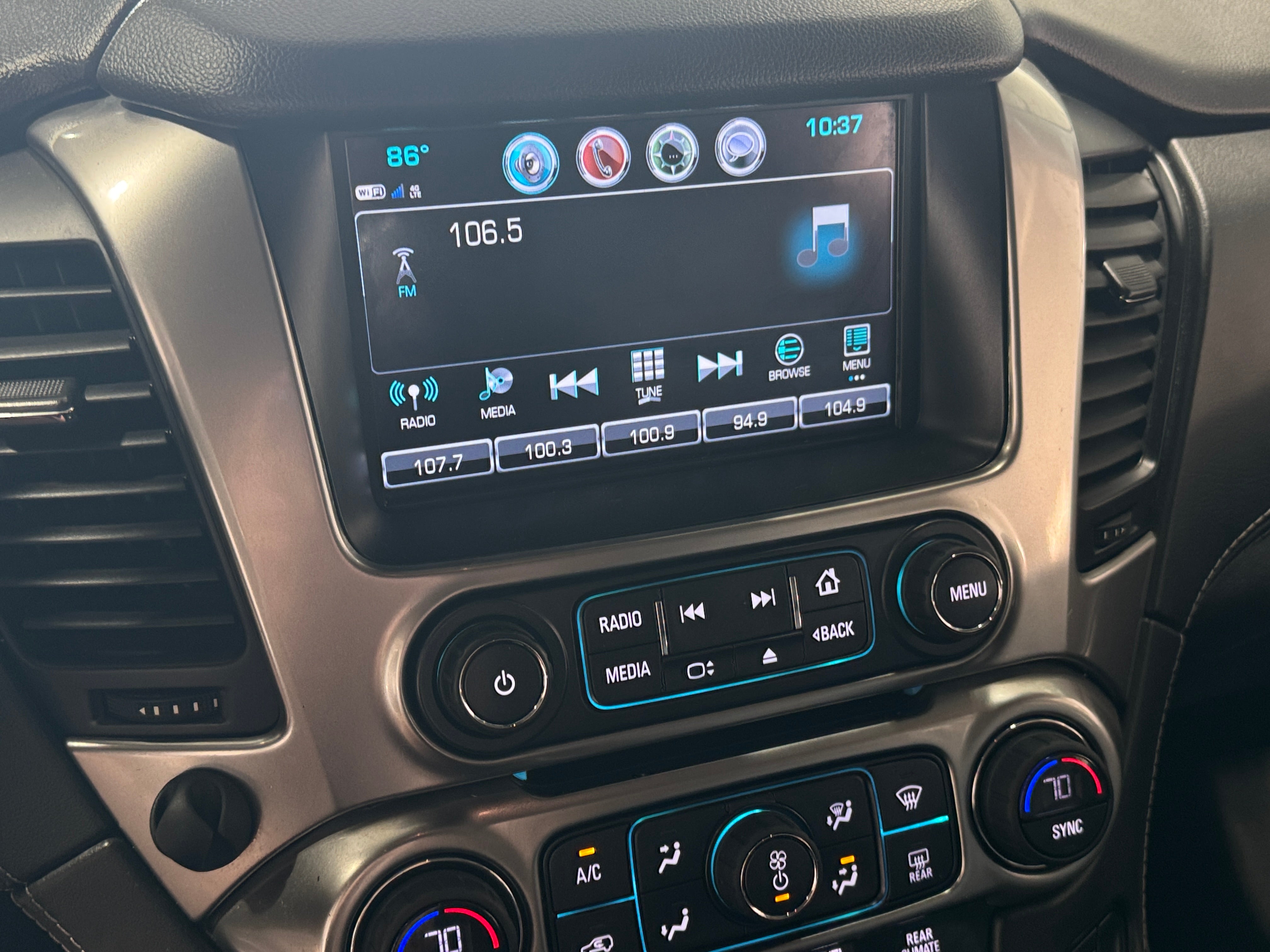 2017 Chevrolet Tahoe LT 3