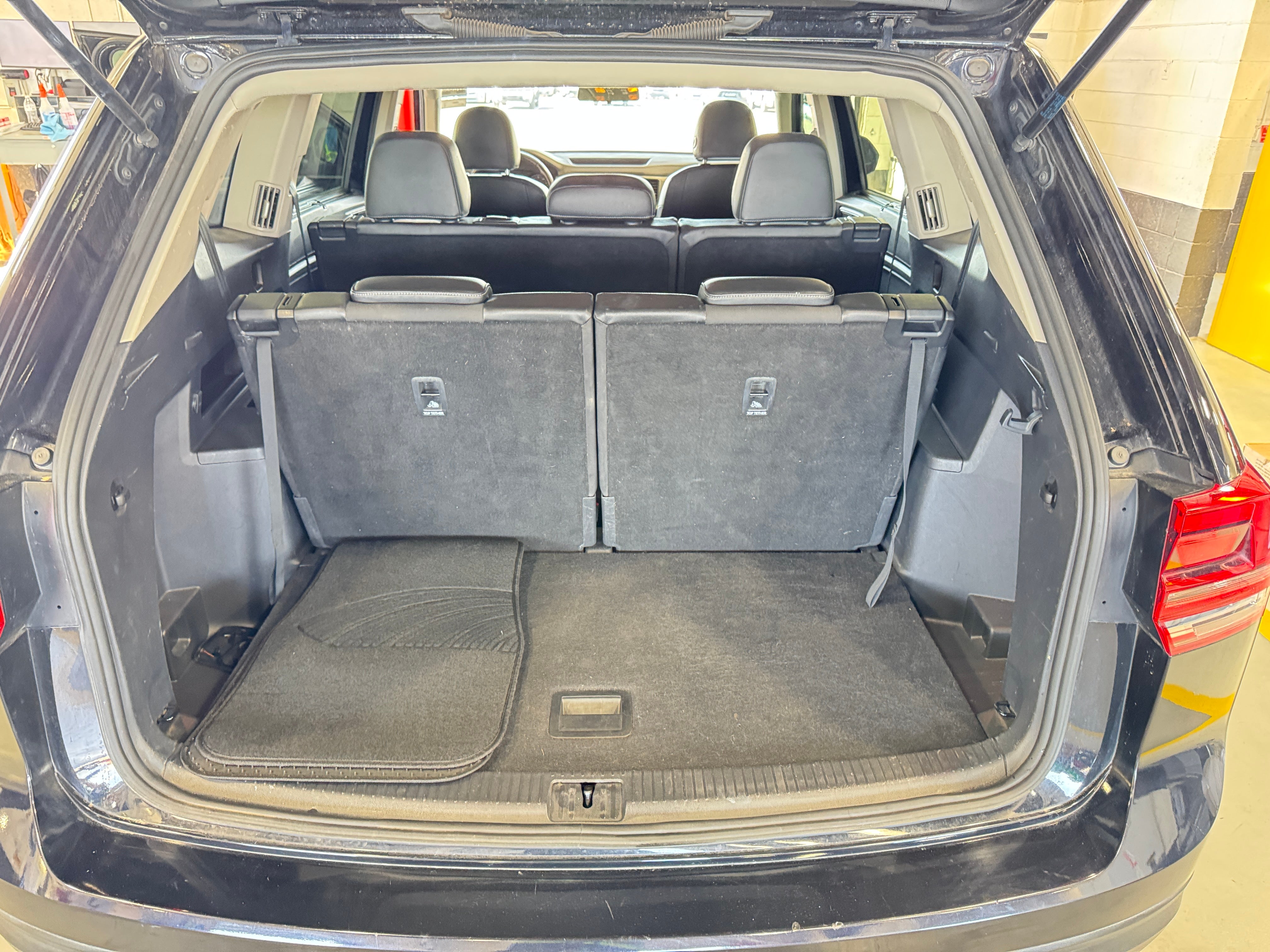 2018 Volkswagen Atlas SE 6