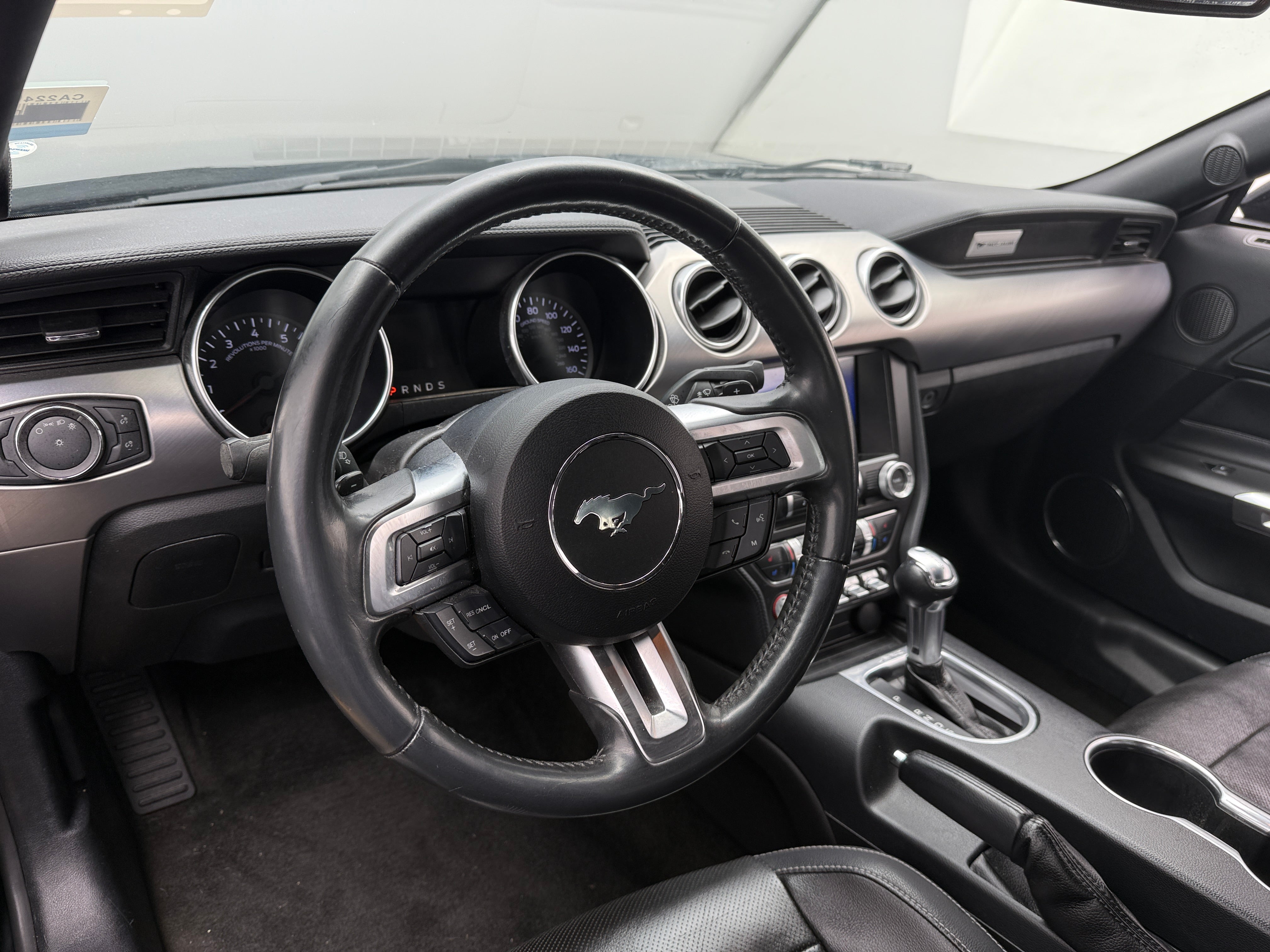 2018 Ford Mustang  4