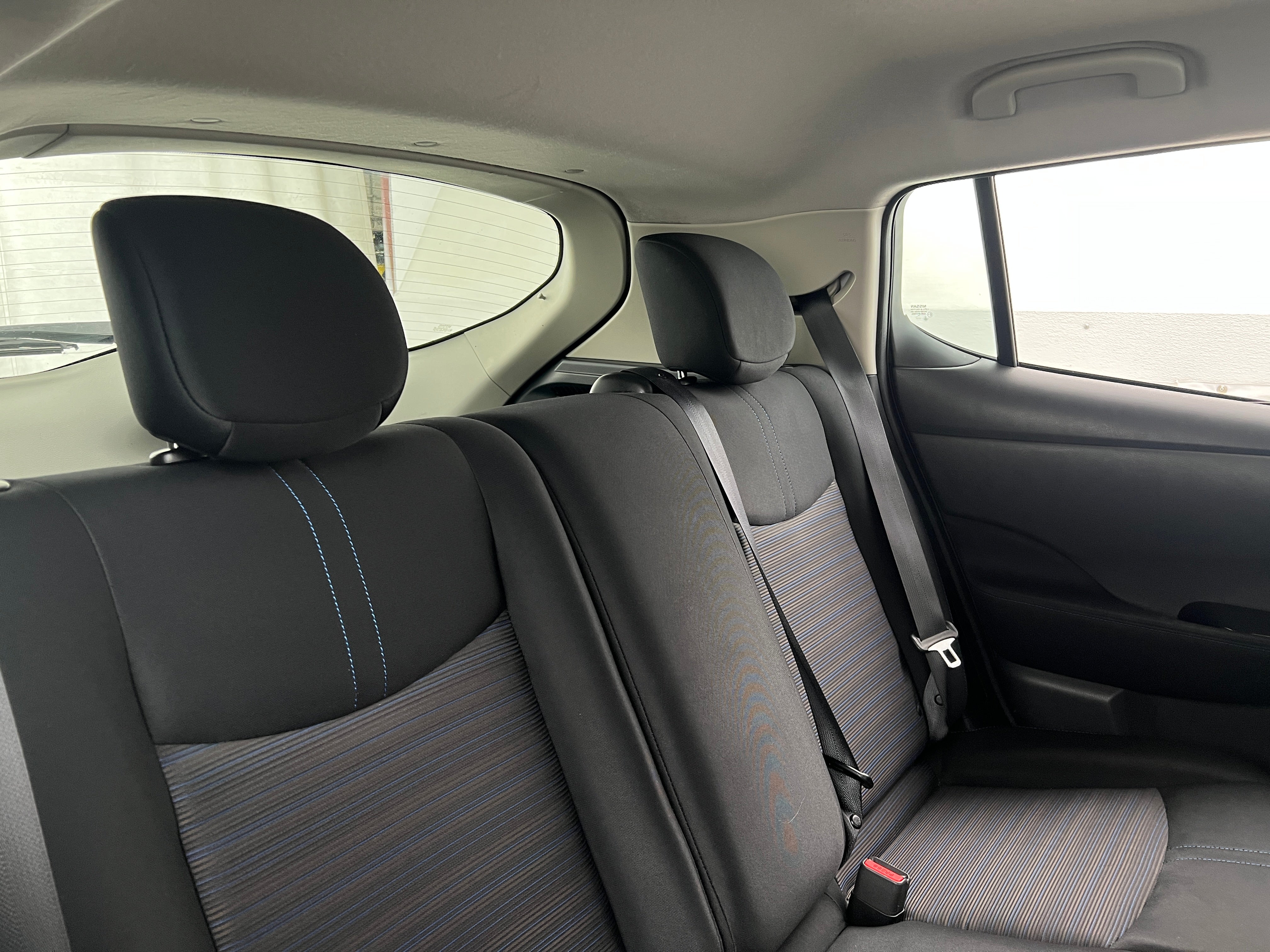 2018 Nissan Leaf SV 6