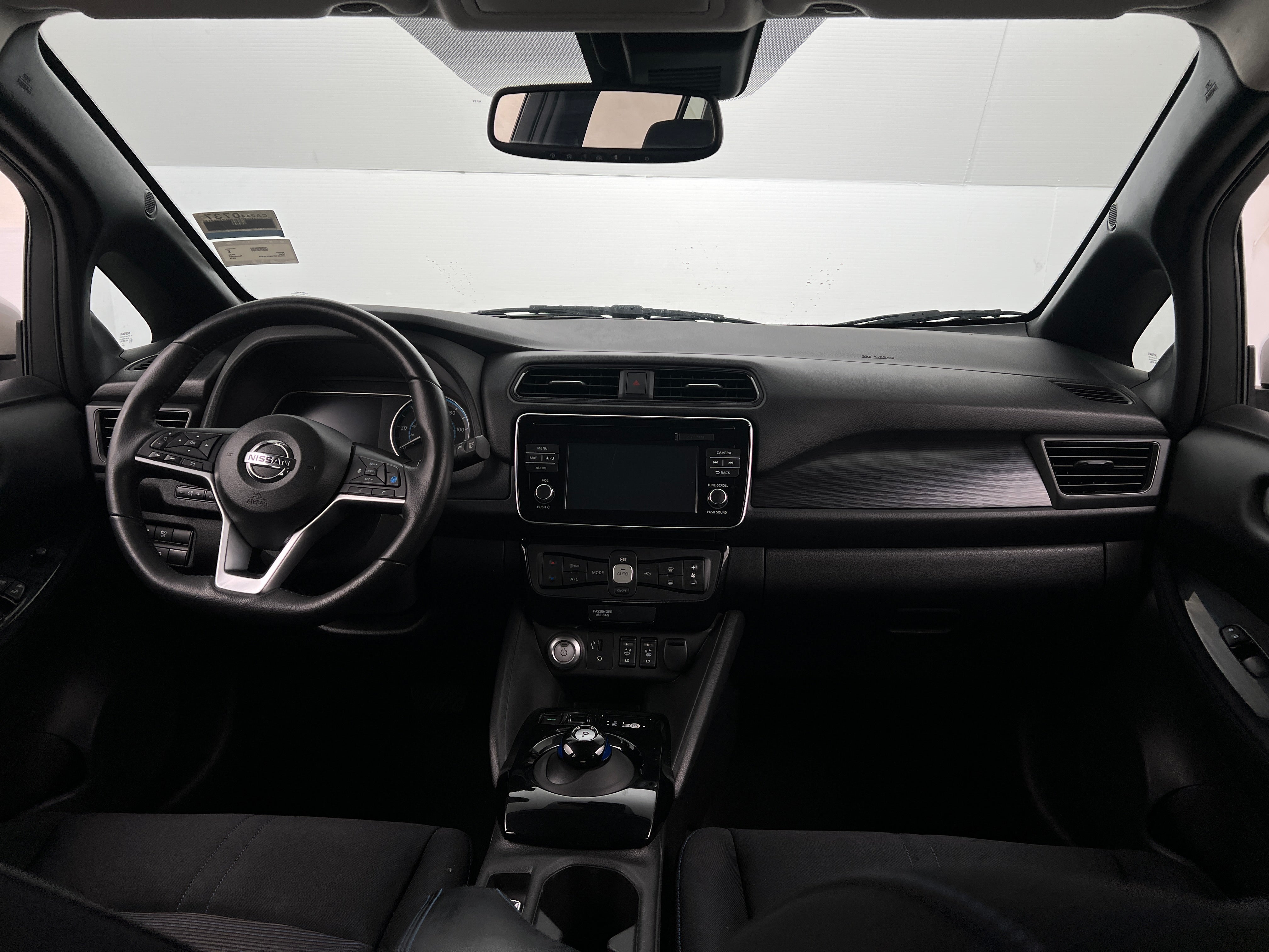2018 Nissan Leaf SV 3