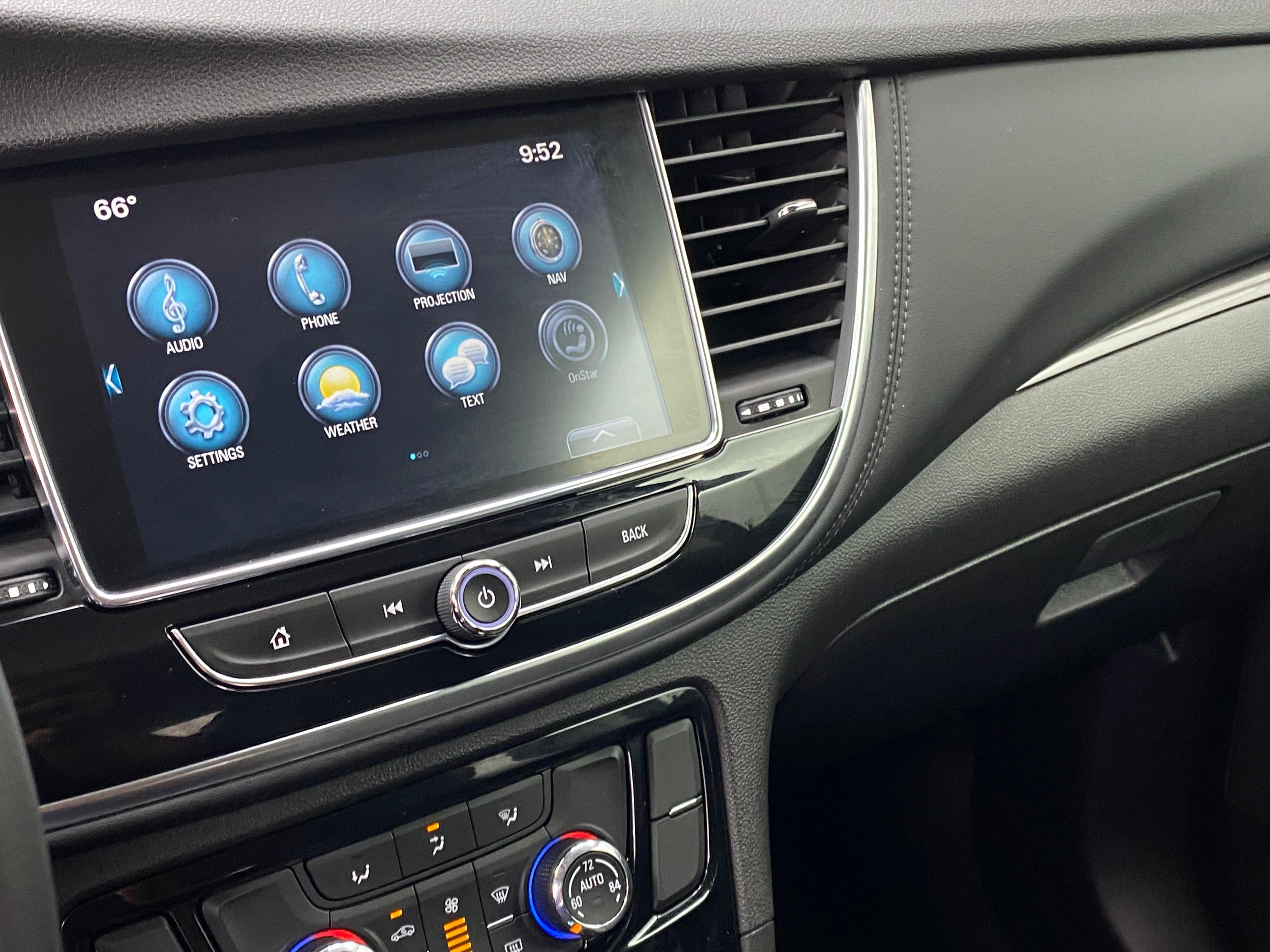 2018 Buick Encore Sport Touring 3