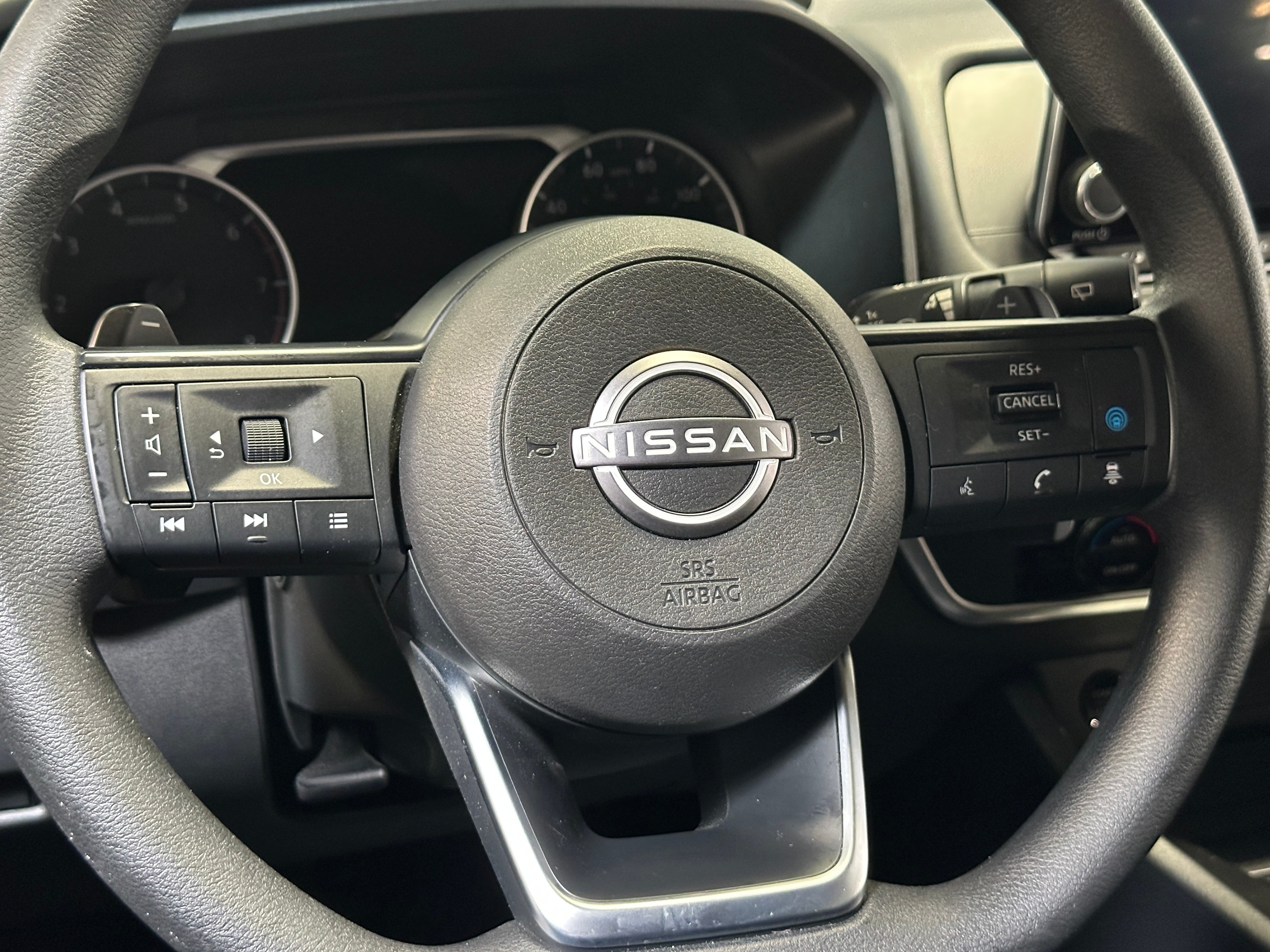 2024 Nissan Rogue SV 5