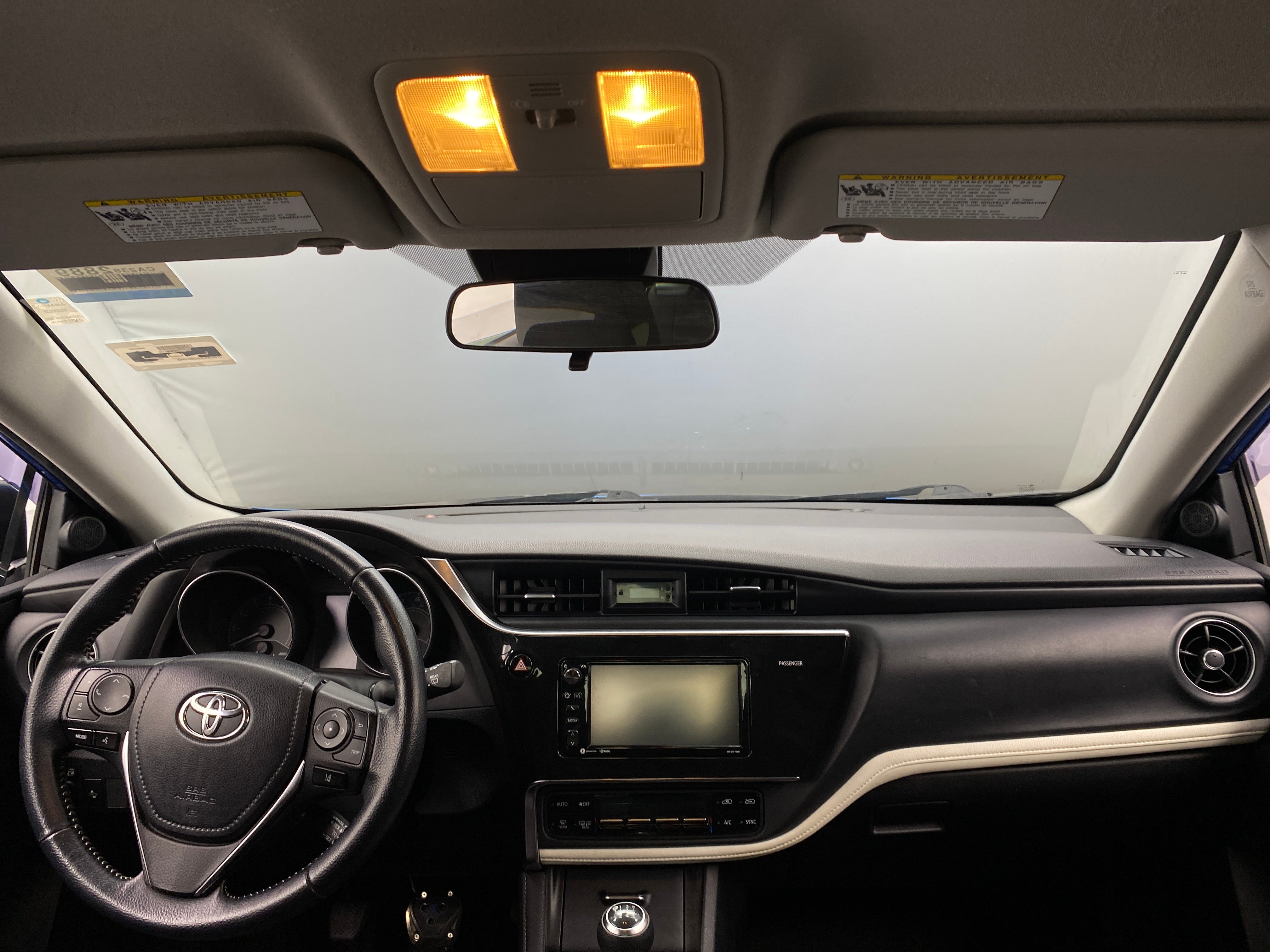 2018 Toyota Corolla iM Base 3