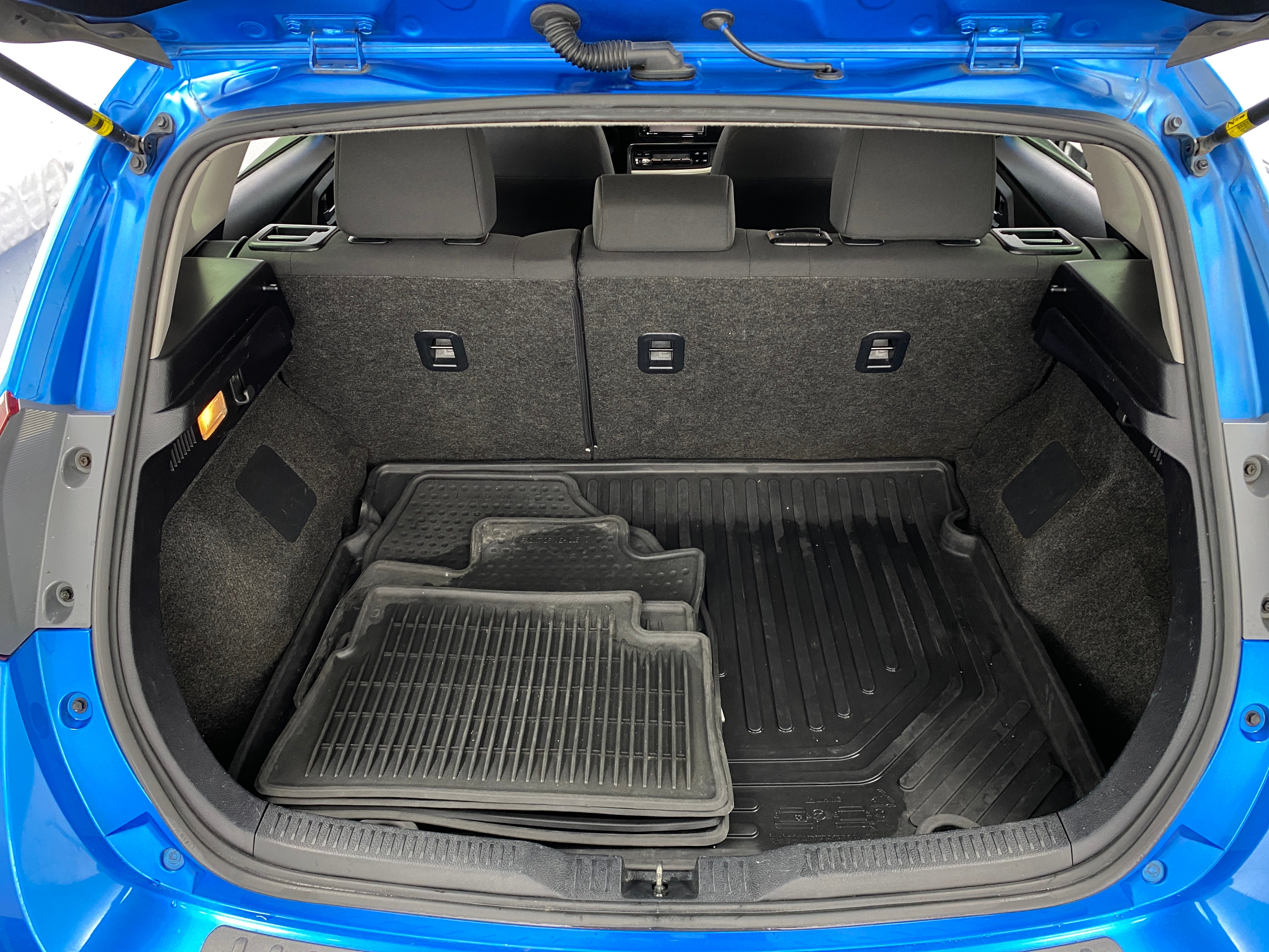 2018 Toyota Corolla iM Base 7