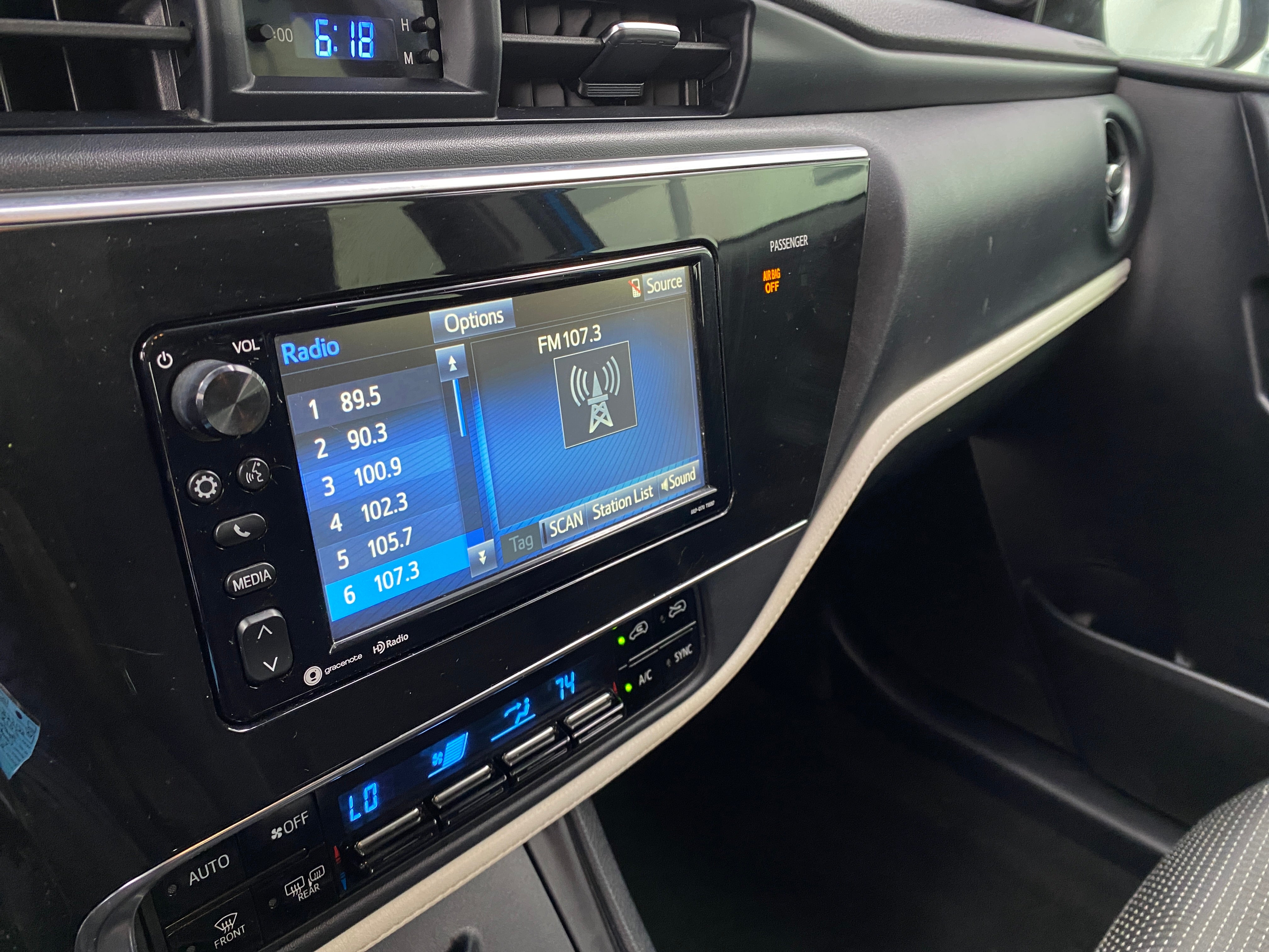 2018 Toyota Corolla iM Base 4