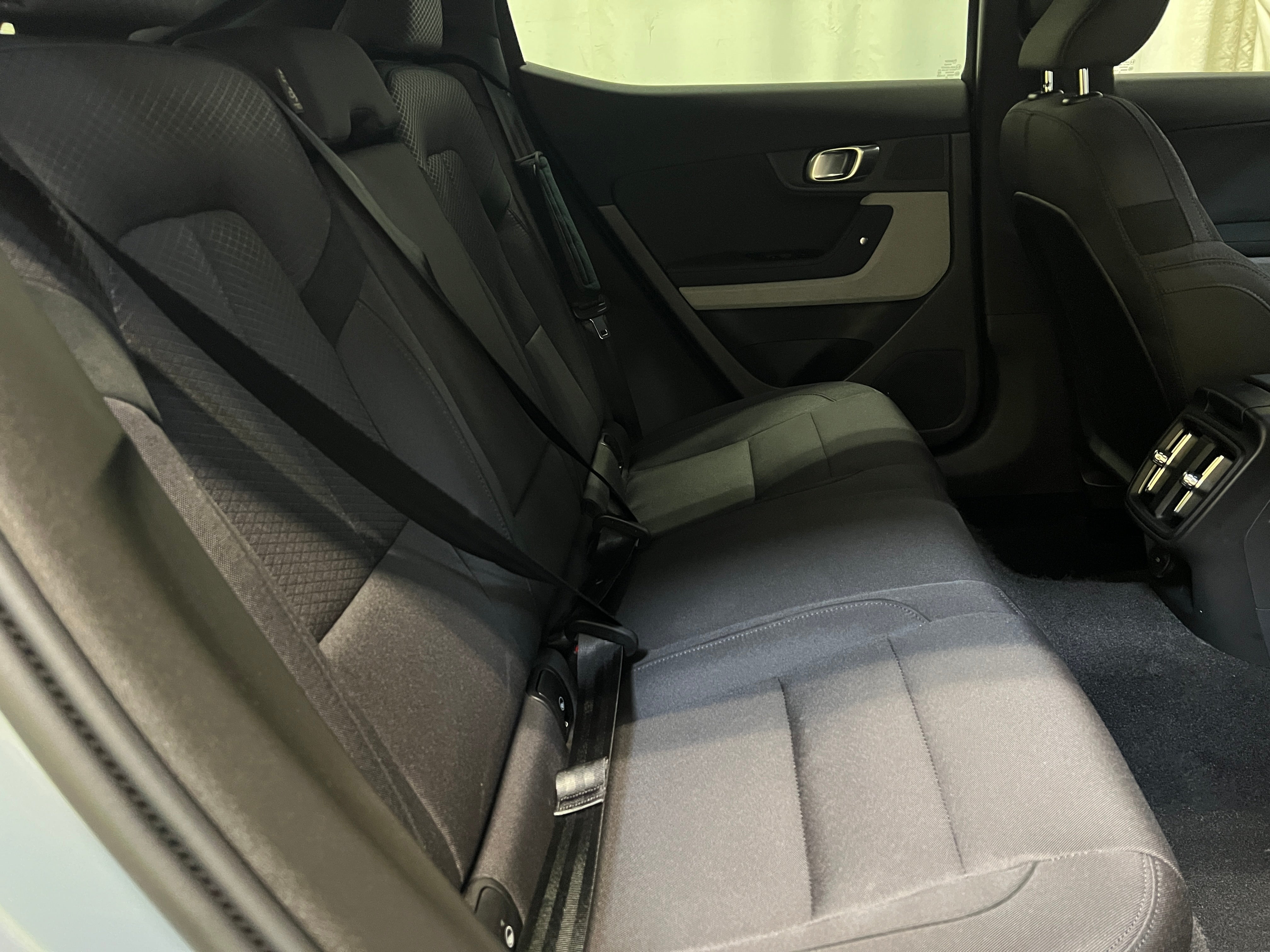 2022 Polestar 2 Long Range Dual Motor 6
