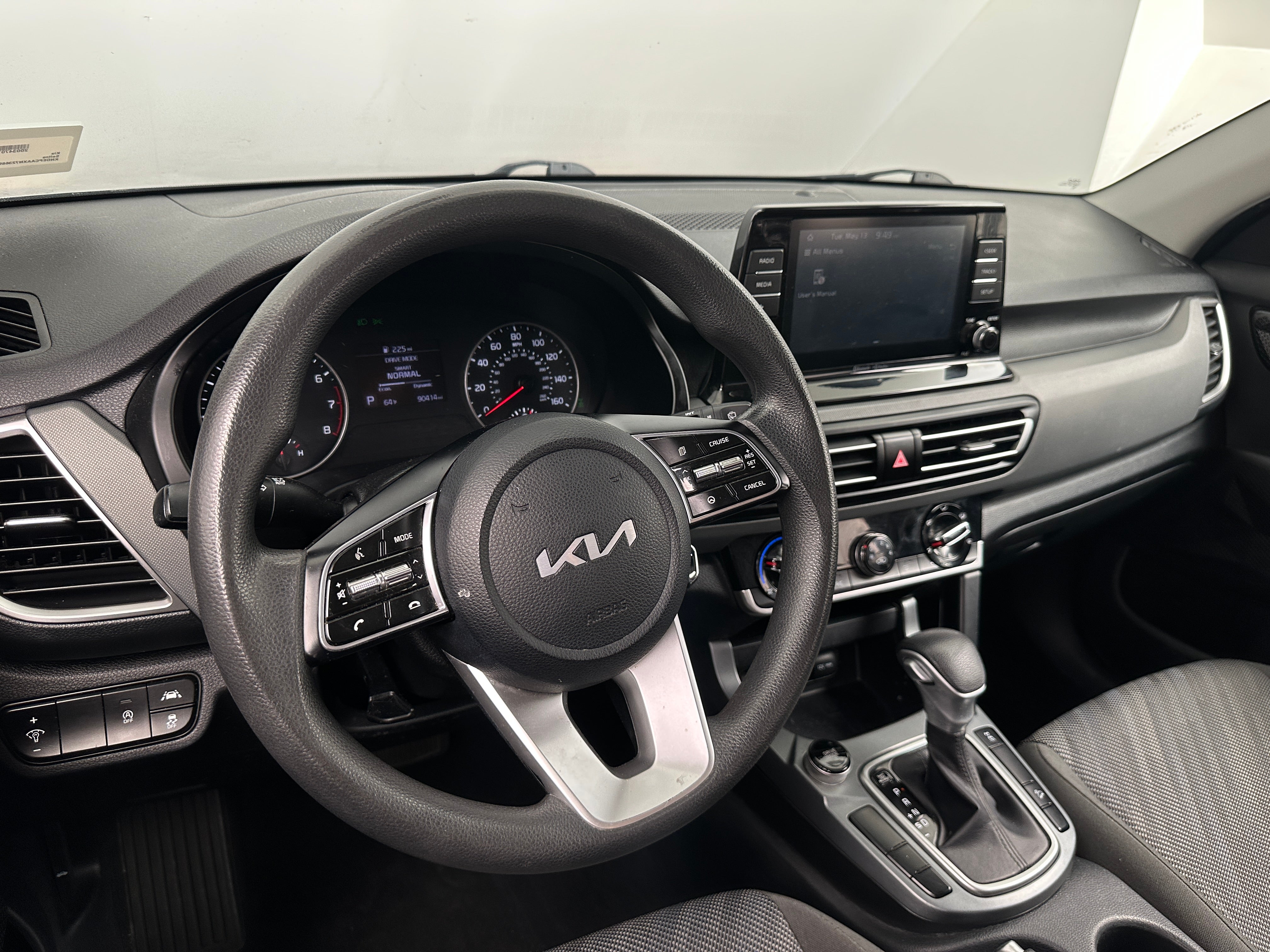 2022 Kia Seltos LX 3