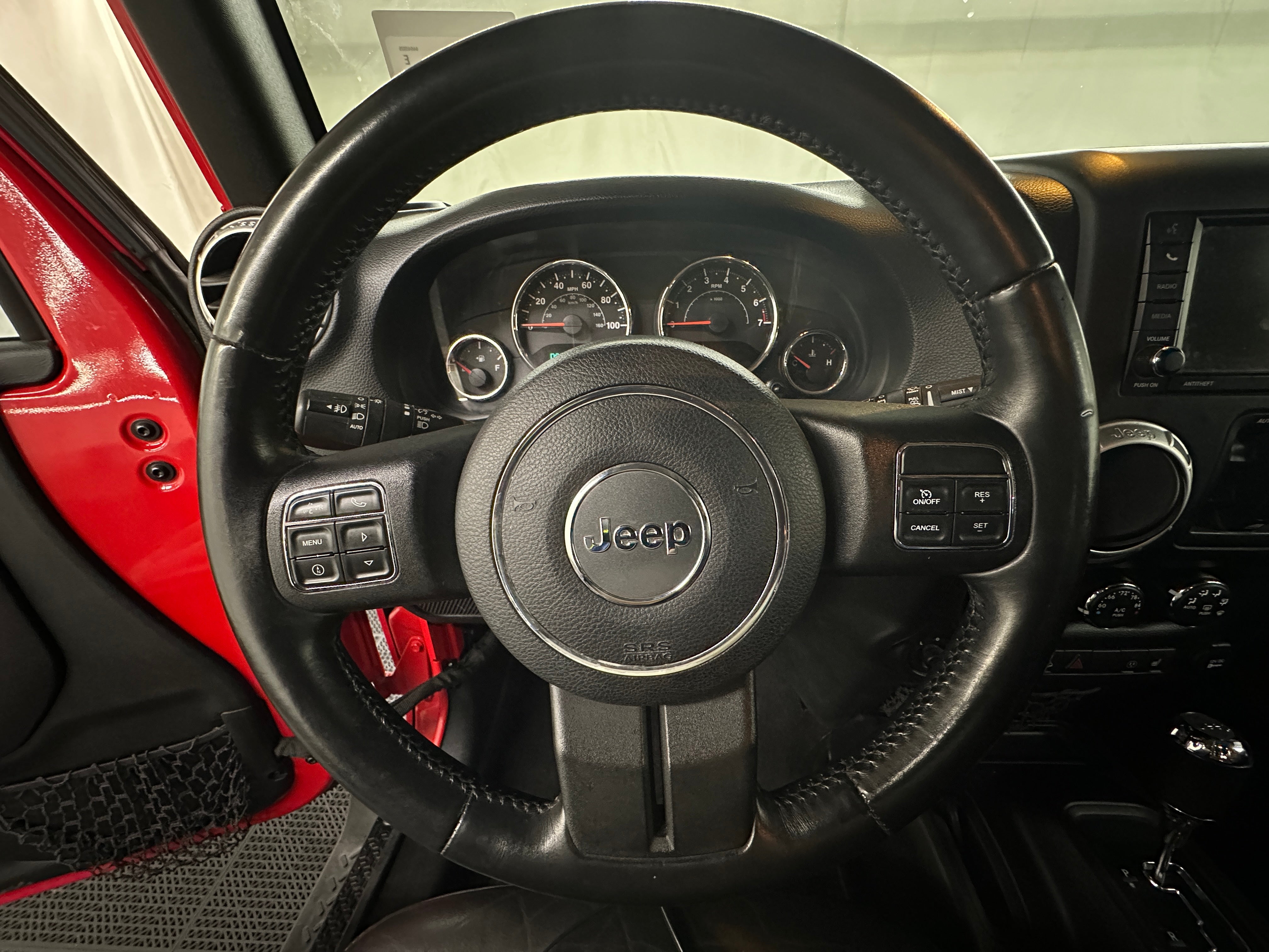 2015 Jeep Wrangler Unlimited Sahara 4