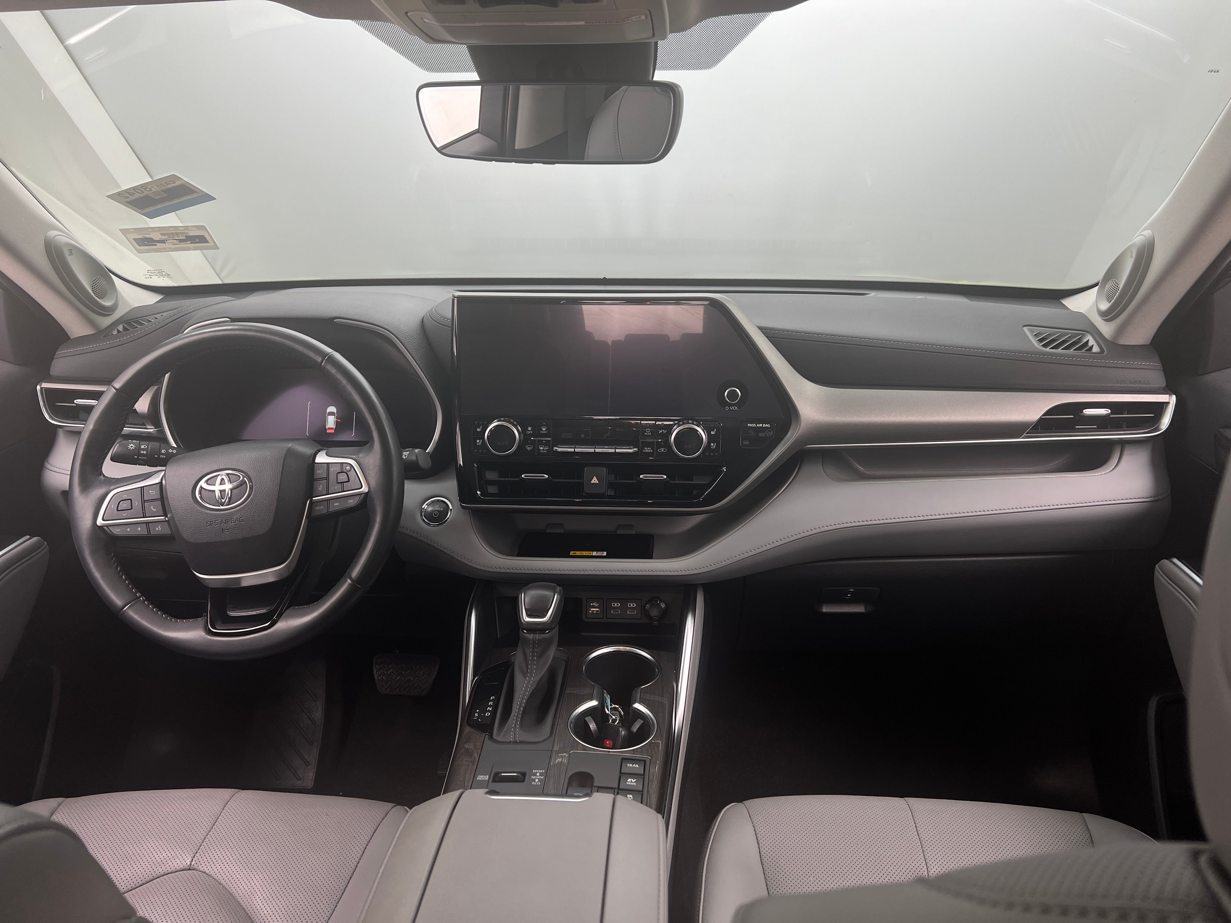 2023 Toyota Highlander Limited 2